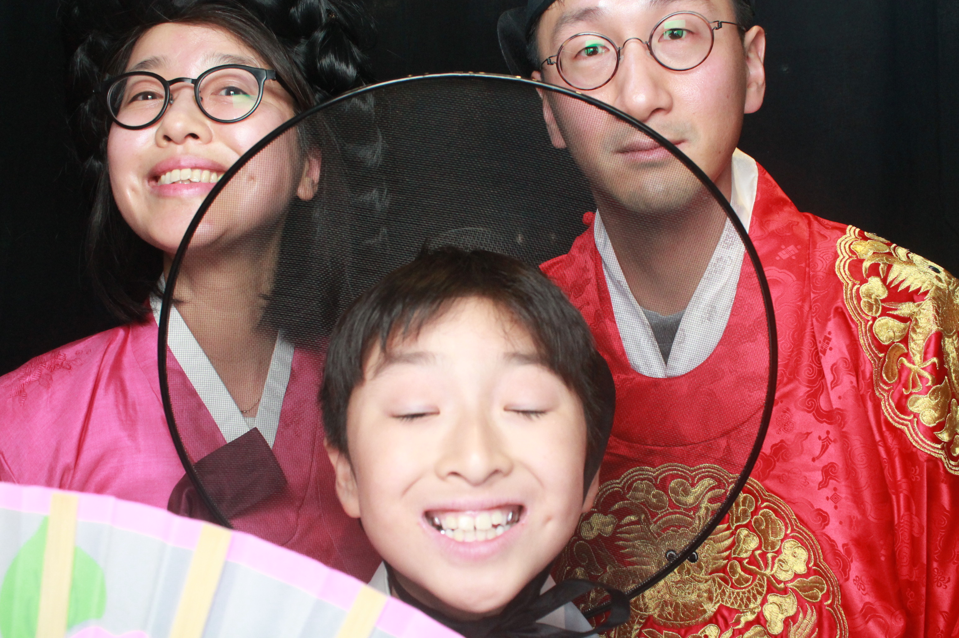 K-Culture Festival 2025 - Booth 2 | View more photos from the event at wgtngallery.classicphotobooths.co.nz/u/wgtncpbgallery/K-Culture-Festival-2025-Booth-2