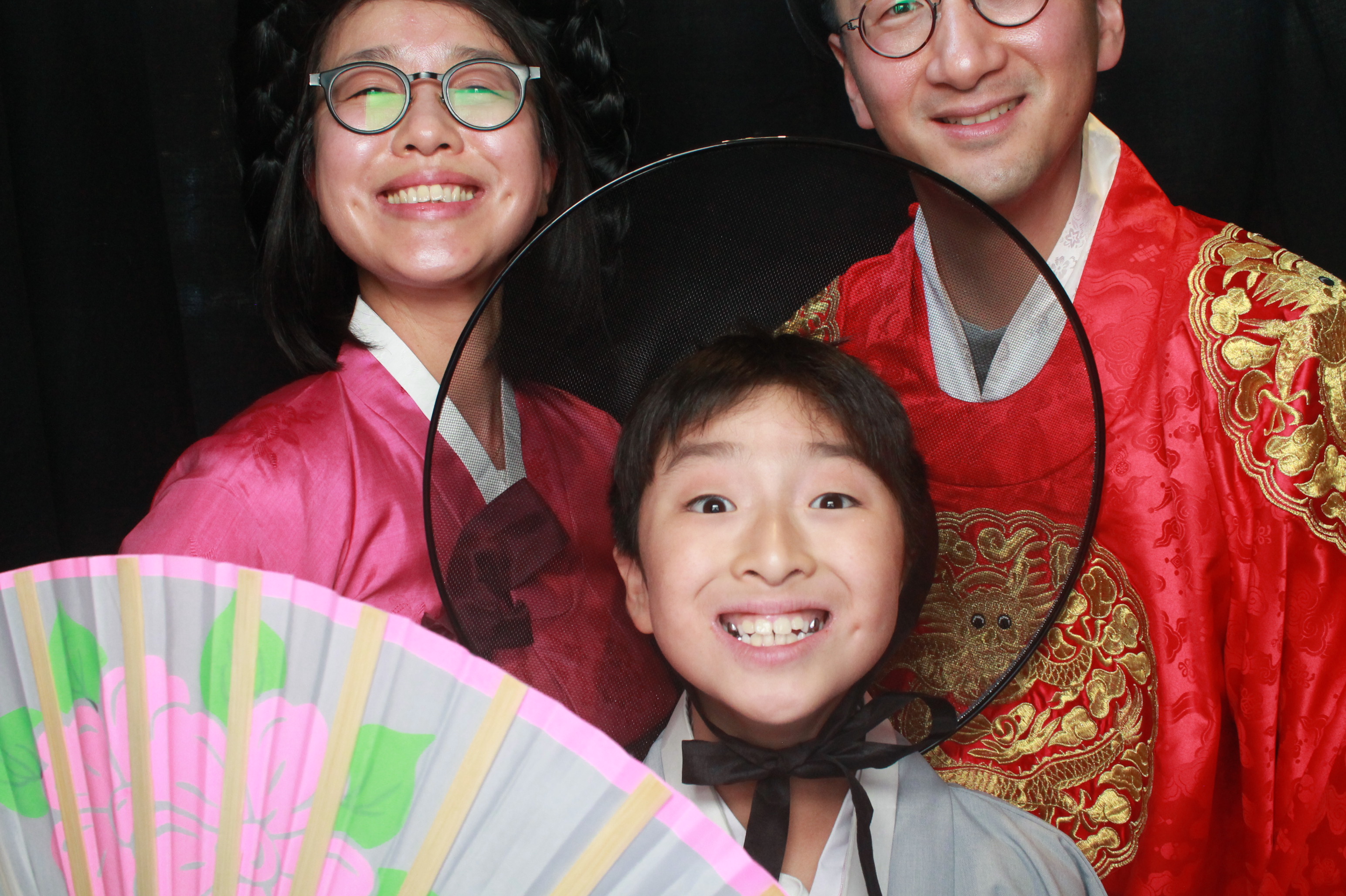 K-Culture Festival 2025 - Booth 2 | View more photos from the event at wgtngallery.classicphotobooths.co.nz/u/wgtncpbgallery/K-Culture-Festival-2025-Booth-2