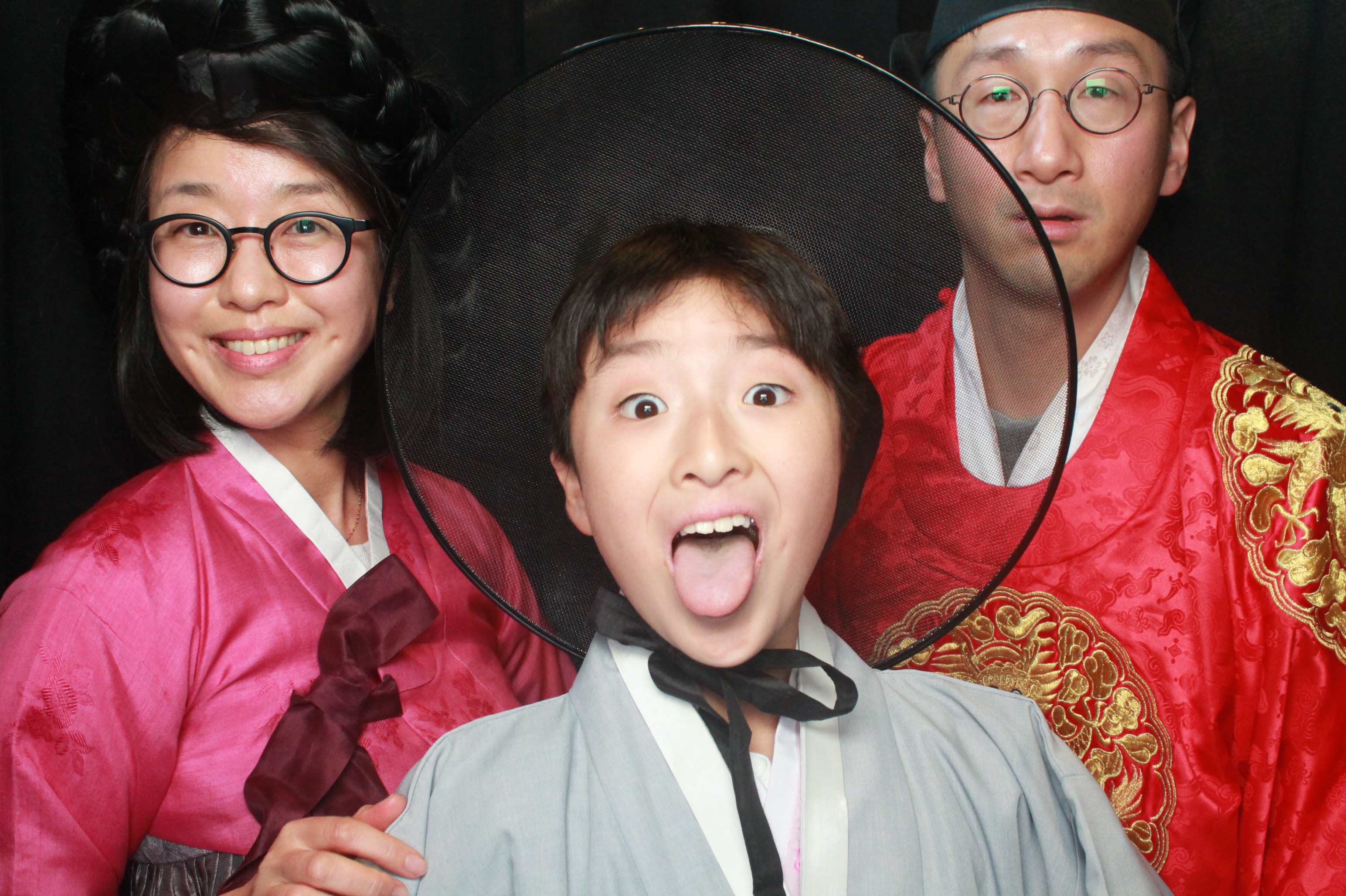 K-Culture Festival 2025 - Booth 2 | View more photos from the event at wgtngallery.classicphotobooths.co.nz/u/wgtncpbgallery/K-Culture-Festival-2025-Booth-2