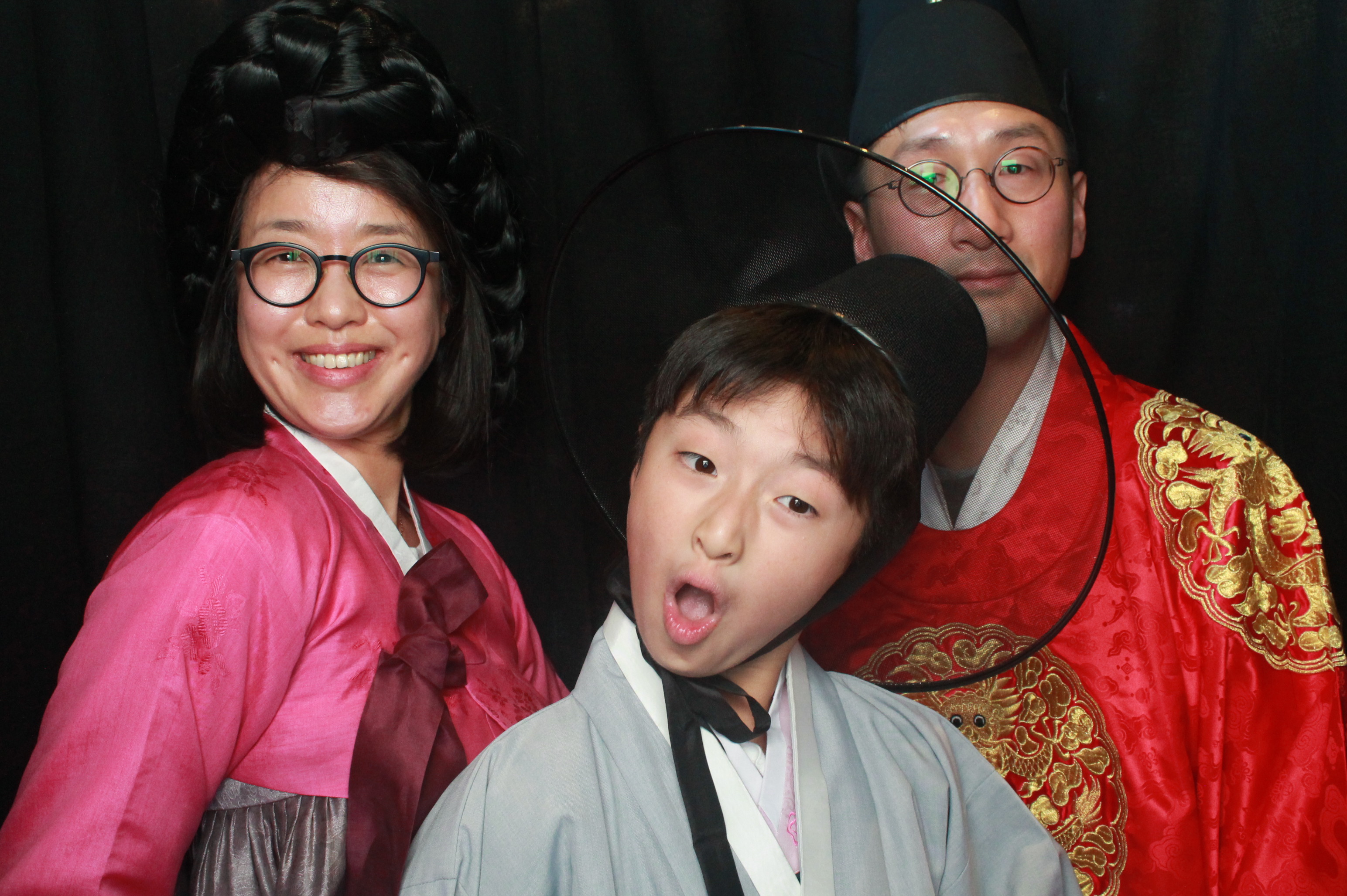 K-Culture Festival 2025 - Booth 2 | View more photos from the event at wgtngallery.classicphotobooths.co.nz/u/wgtncpbgallery/K-Culture-Festival-2025-Booth-2