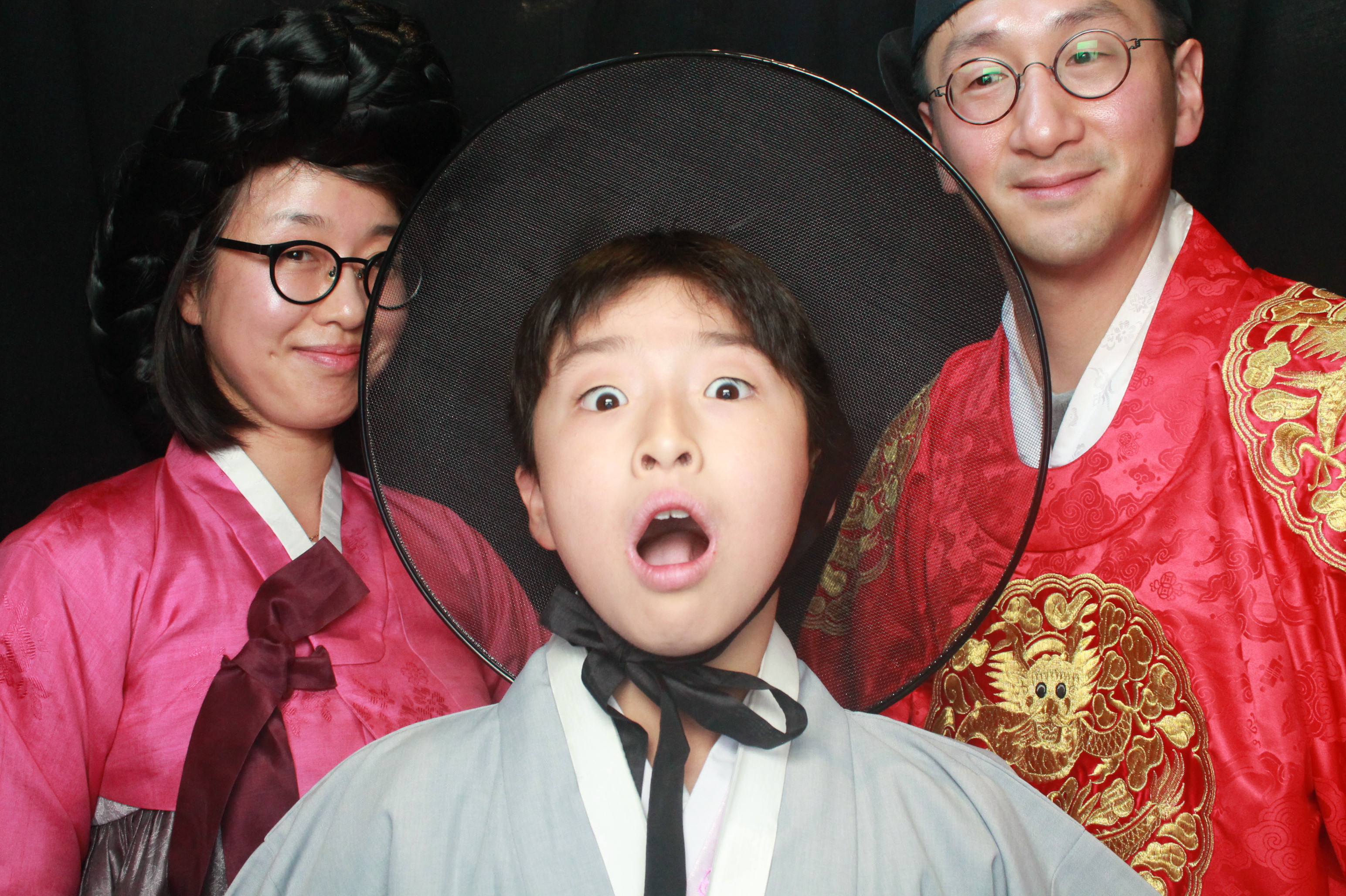 K-Culture Festival 2025 - Booth 2 | View more photos from the event at wgtngallery.classicphotobooths.co.nz/u/wgtncpbgallery/K-Culture-Festival-2025-Booth-2