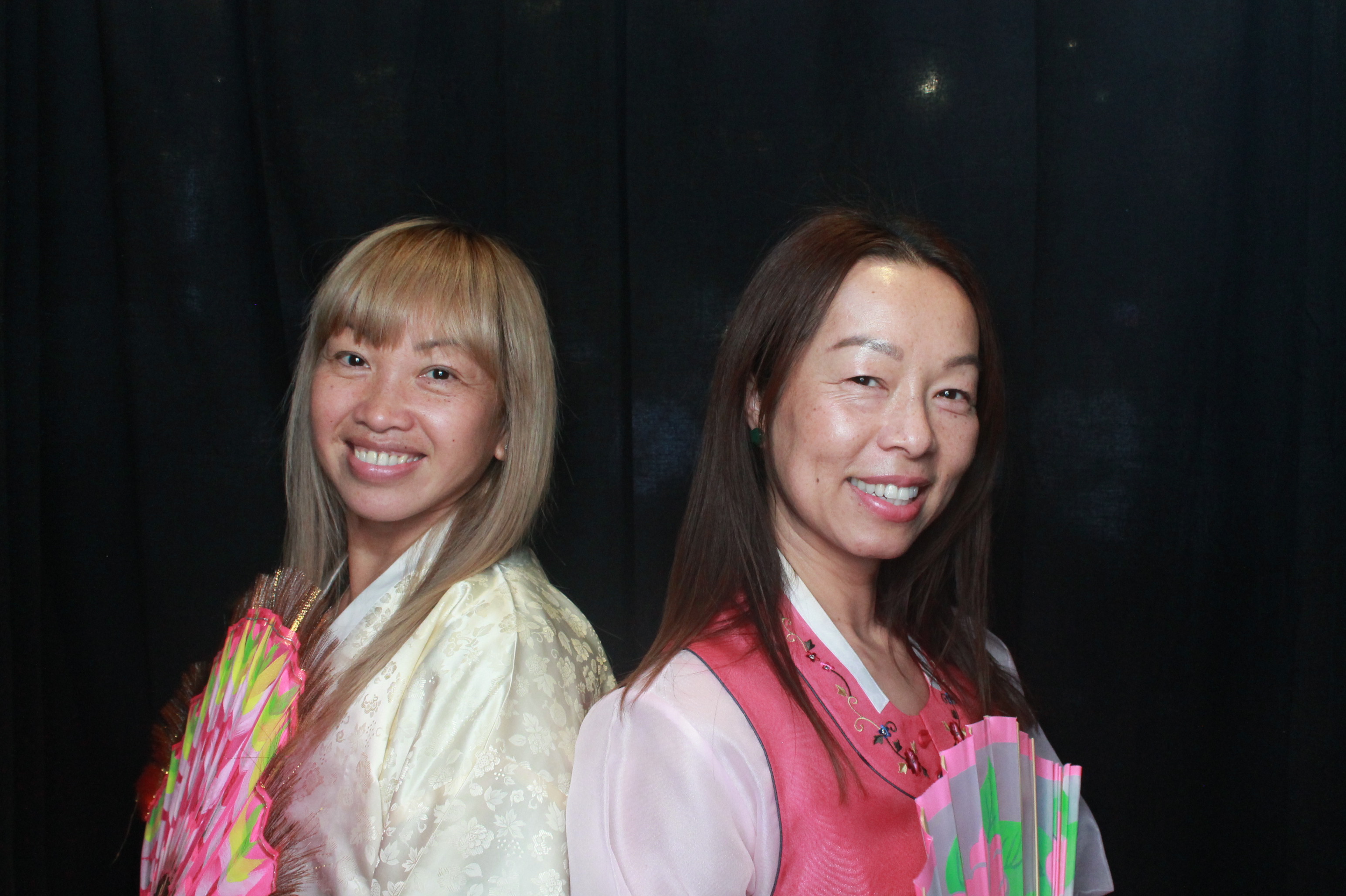 K-Culture Festival 2025 - Booth 2 | View more photos from the event at wgtngallery.classicphotobooths.co.nz/u/wgtncpbgallery/K-Culture-Festival-2025-Booth-2