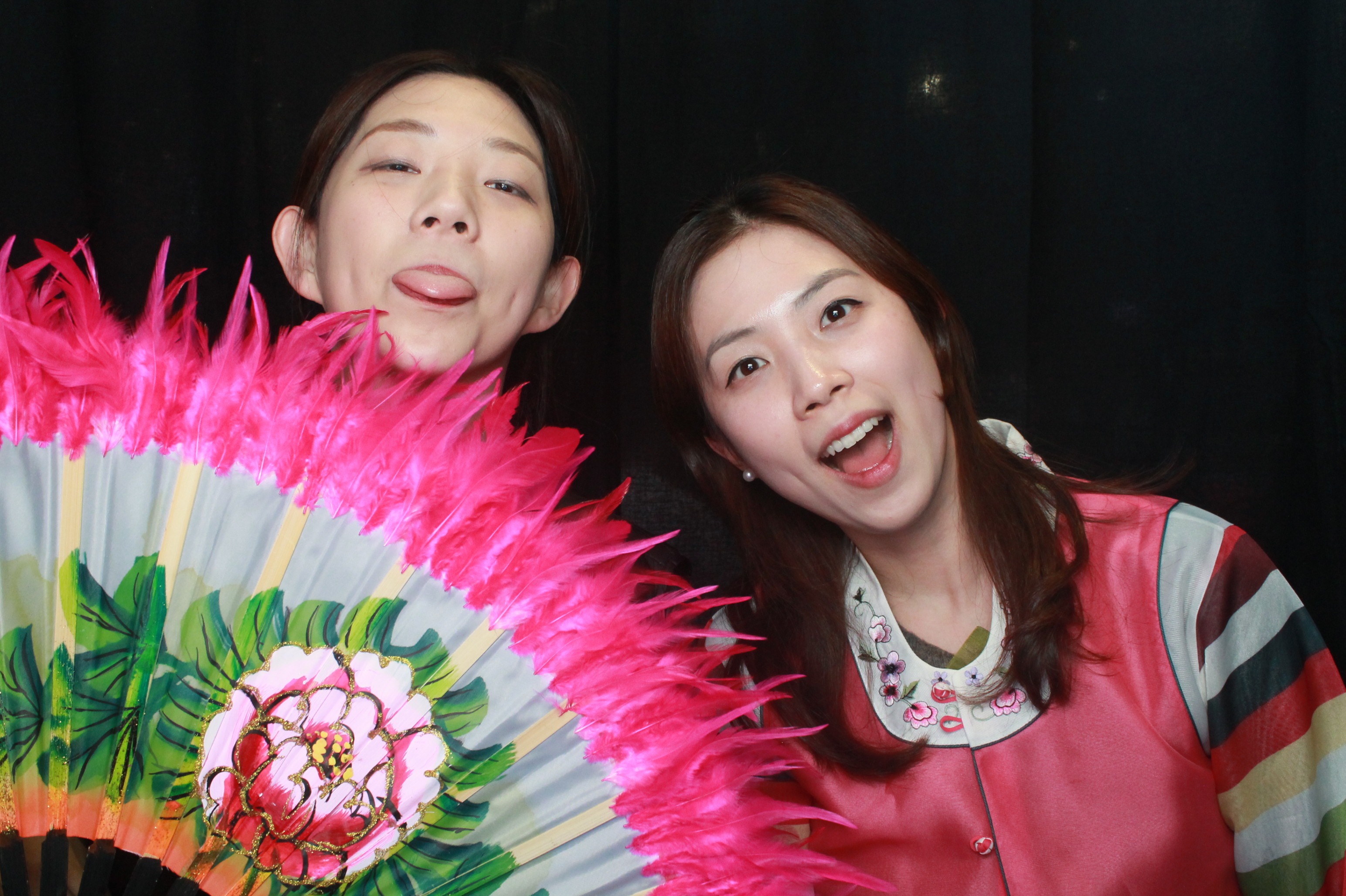 K-Culture Festival 2025 - Booth 2 | View more photos from the event at wgtngallery.classicphotobooths.co.nz/u/wgtncpbgallery/K-Culture-Festival-2025-Booth-2