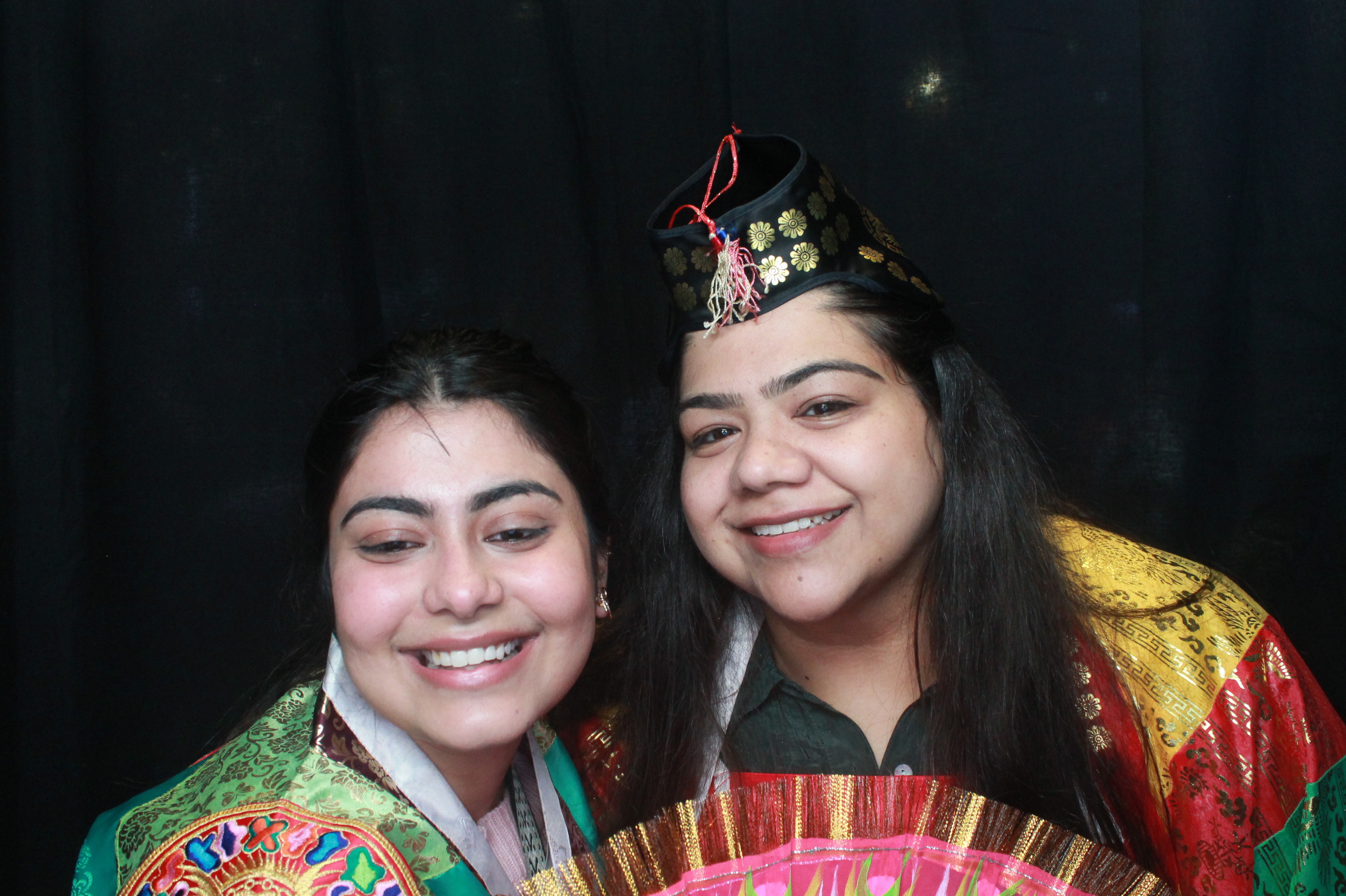 K-Culture Festival 2025 - Booth 2 | View more photos from the event at wgtngallery.classicphotobooths.co.nz/u/wgtncpbgallery/K-Culture-Festival-2025-Booth-2