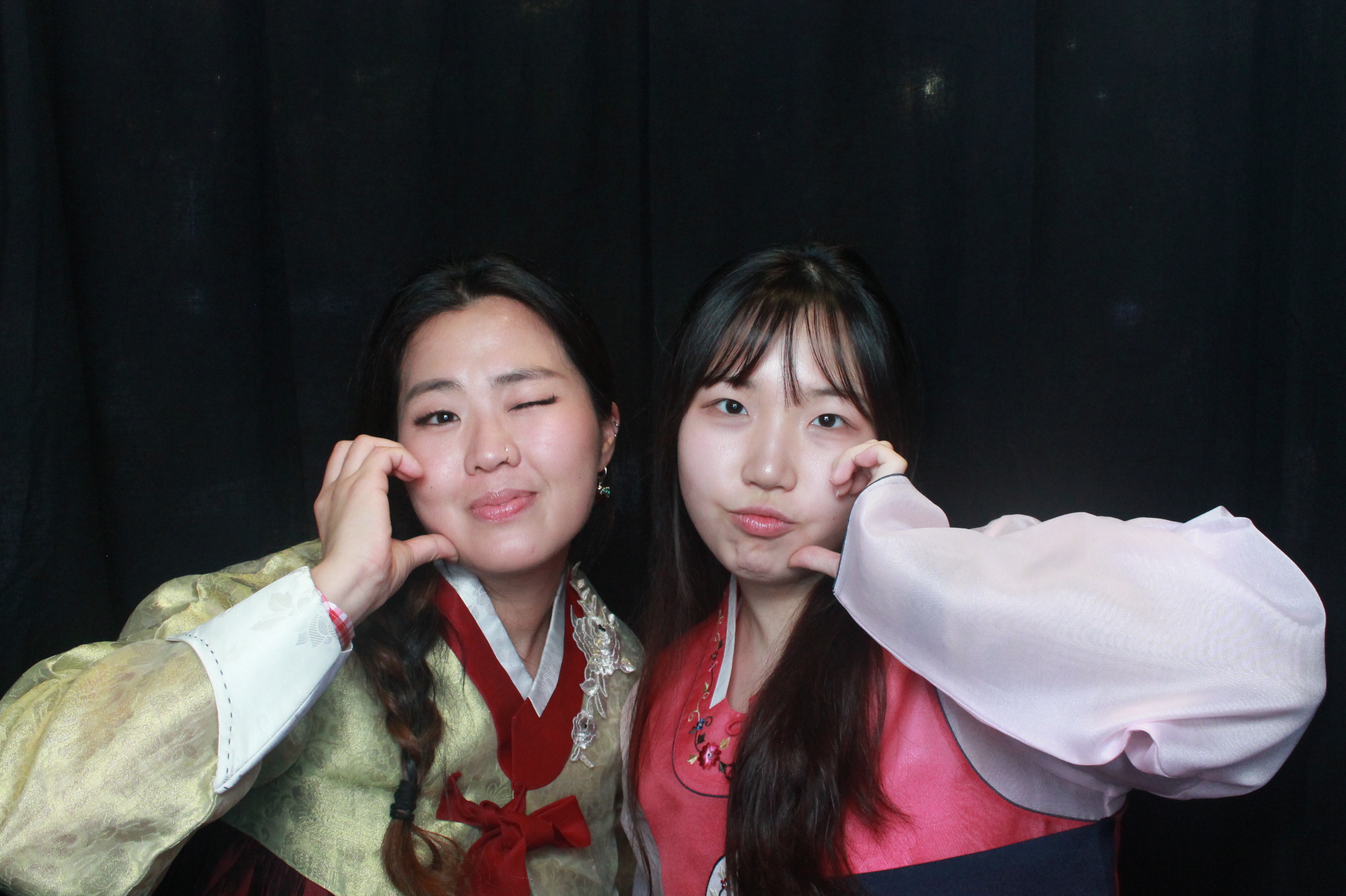 K-Culture Festival 2025 - Booth 2 | View more photos from the event at wgtngallery.classicphotobooths.co.nz/u/wgtncpbgallery/K-Culture-Festival-2025-Booth-2