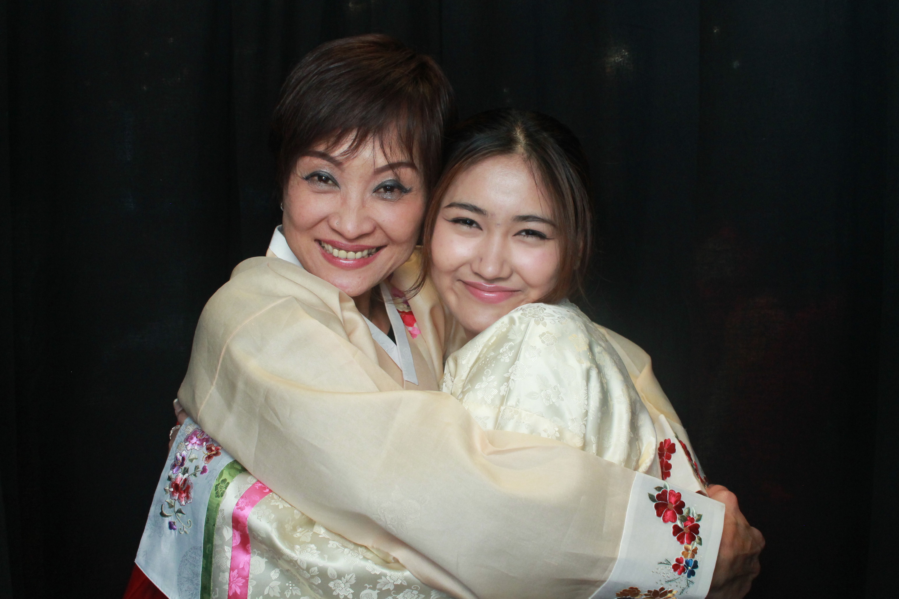 K-Culture Festival 2025 - Booth 2 | View more photos from the event at wgtngallery.classicphotobooths.co.nz/u/wgtncpbgallery/K-Culture-Festival-2025-Booth-2