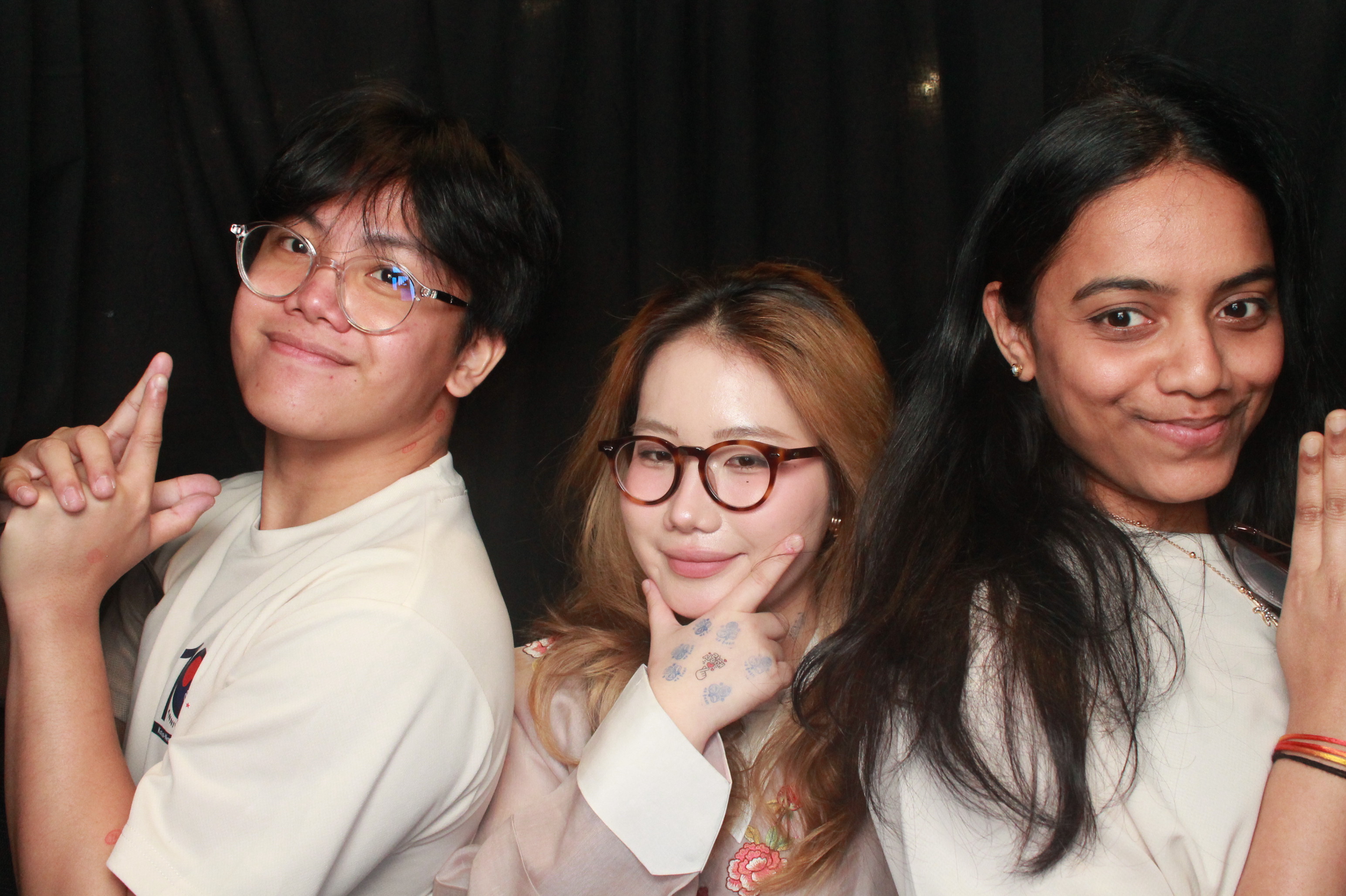 K-Culture Festival 2025 - Booth 2 | View more photos from the event at wgtngallery.classicphotobooths.co.nz/u/wgtncpbgallery/K-Culture-Festival-2025-Booth-2