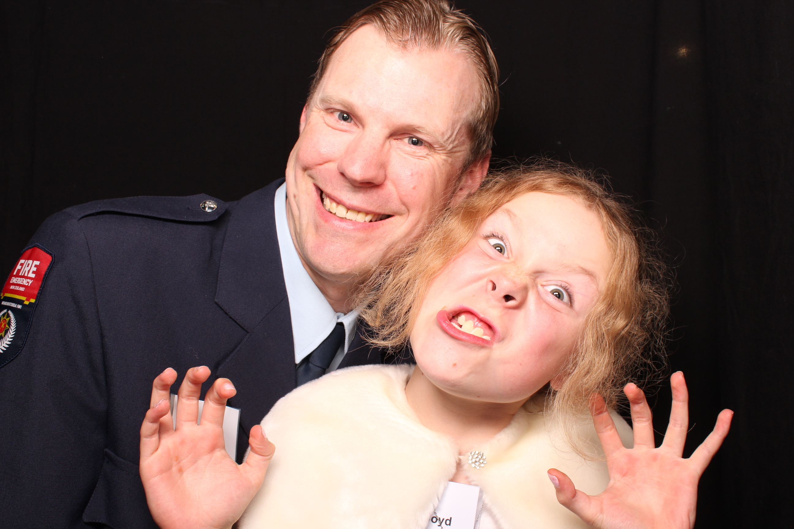 Porirua 75th Honours Night | View more photos from the event at wgtngallery.classicphotobooths.co.nz/u/wgtncpbgallery/Porirua-75th-Honours-Night