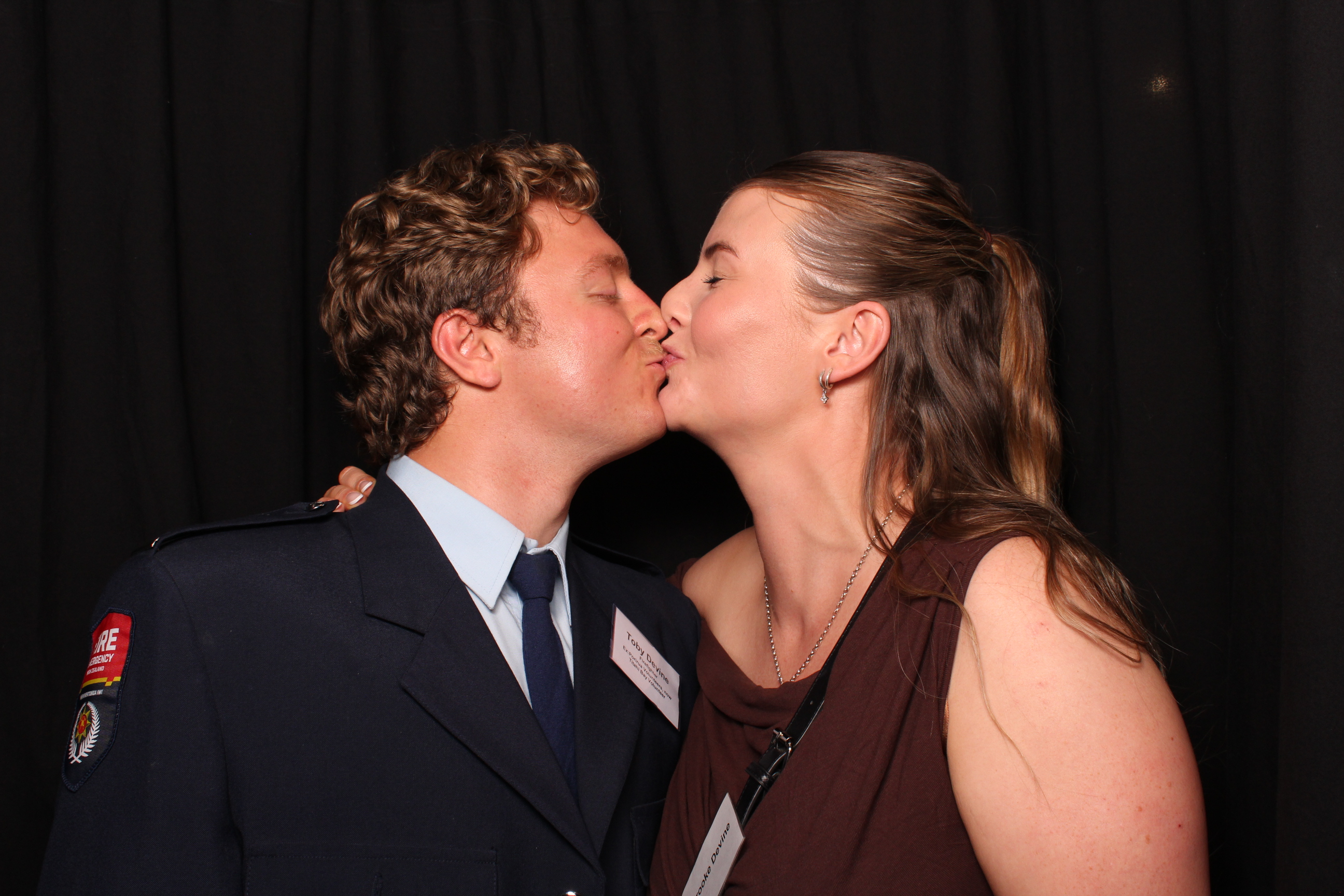 Porirua 75th Honours Night | View more photos from the event at wgtngallery.classicphotobooths.co.nz/u/wgtncpbgallery/Porirua-75th-Honours-Night