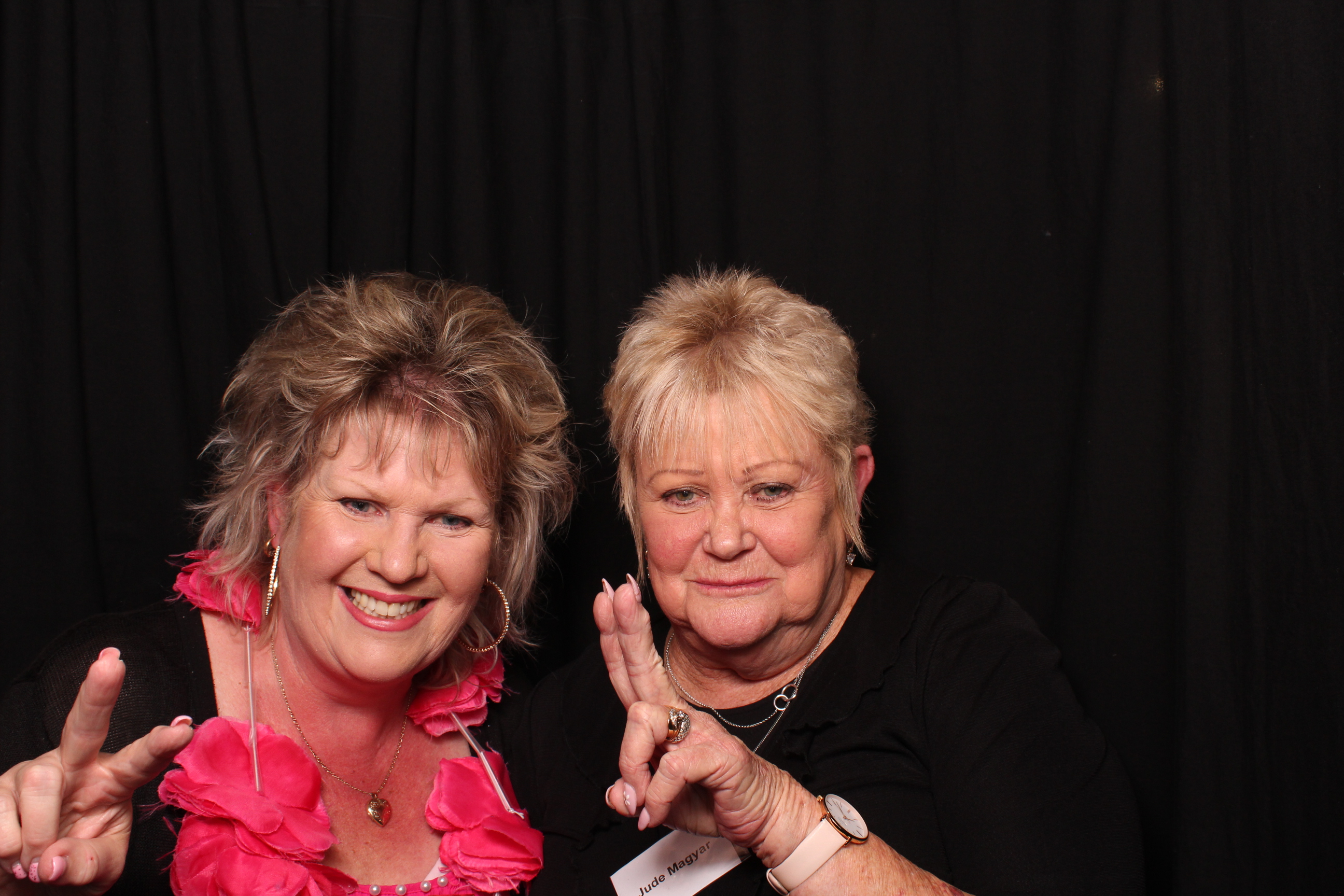 Porirua 75th Honours Night | View more photos from the event at wgtngallery.classicphotobooths.co.nz/u/wgtncpbgallery/Porirua-75th-Honours-Night