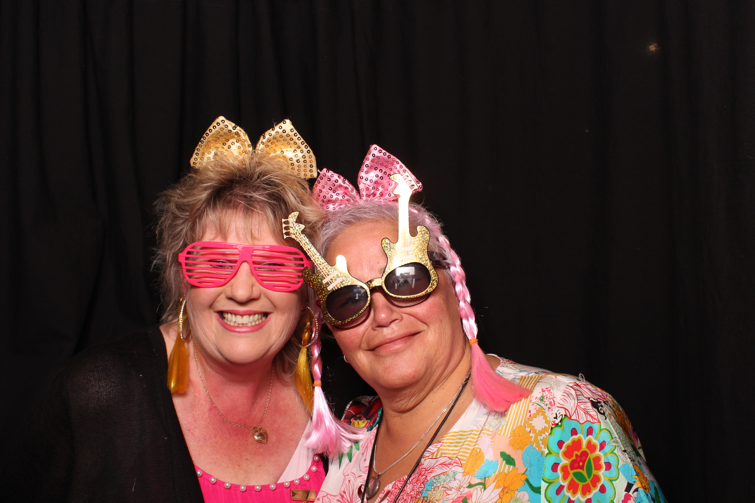 Porirua 75th Honours Night | View more photos from the event at wgtngallery.classicphotobooths.co.nz/u/wgtncpbgallery/Porirua-75th-Honours-Night