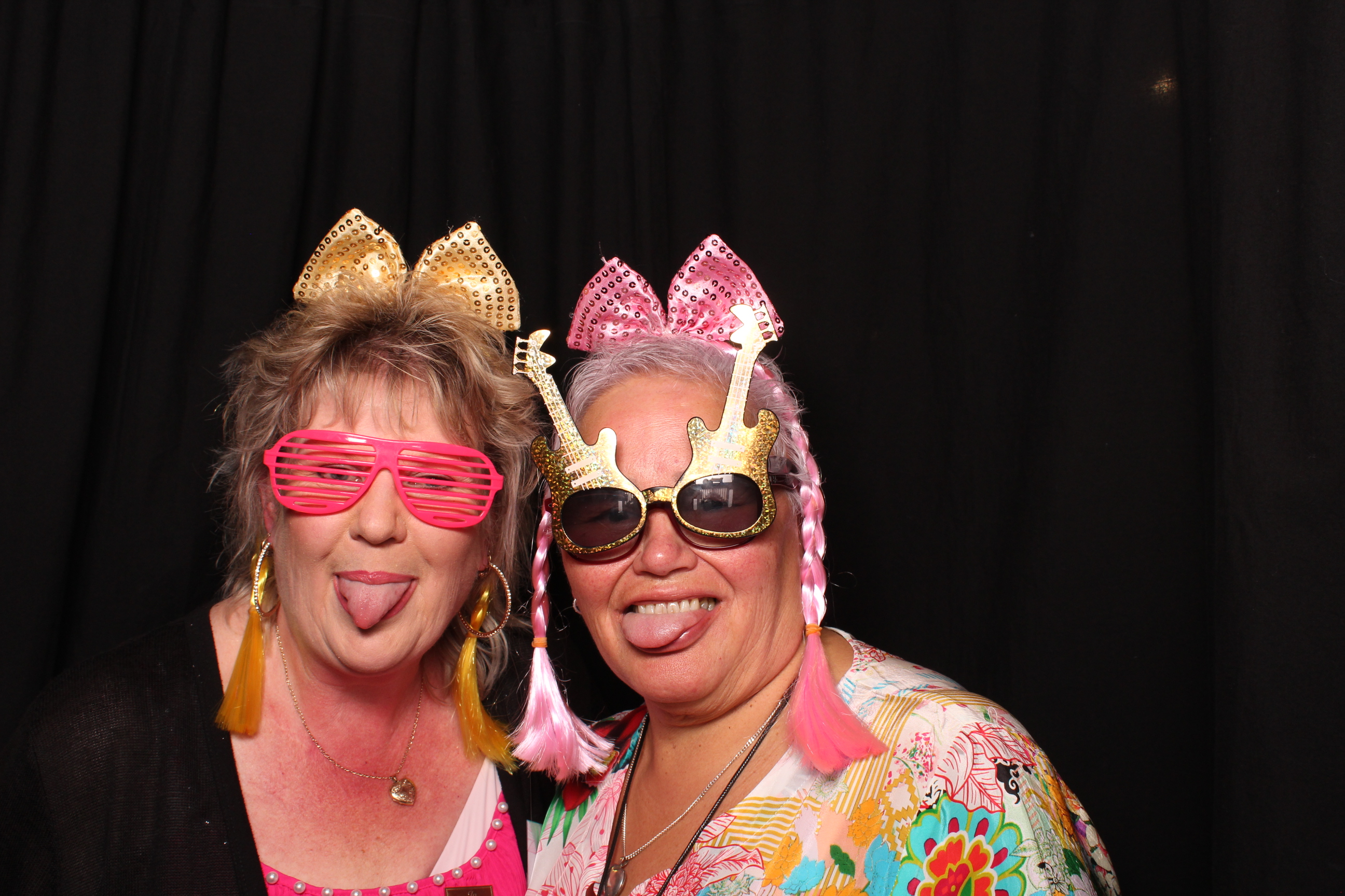 Porirua 75th Honours Night | View more photos from the event at wgtngallery.classicphotobooths.co.nz/u/wgtncpbgallery/Porirua-75th-Honours-Night