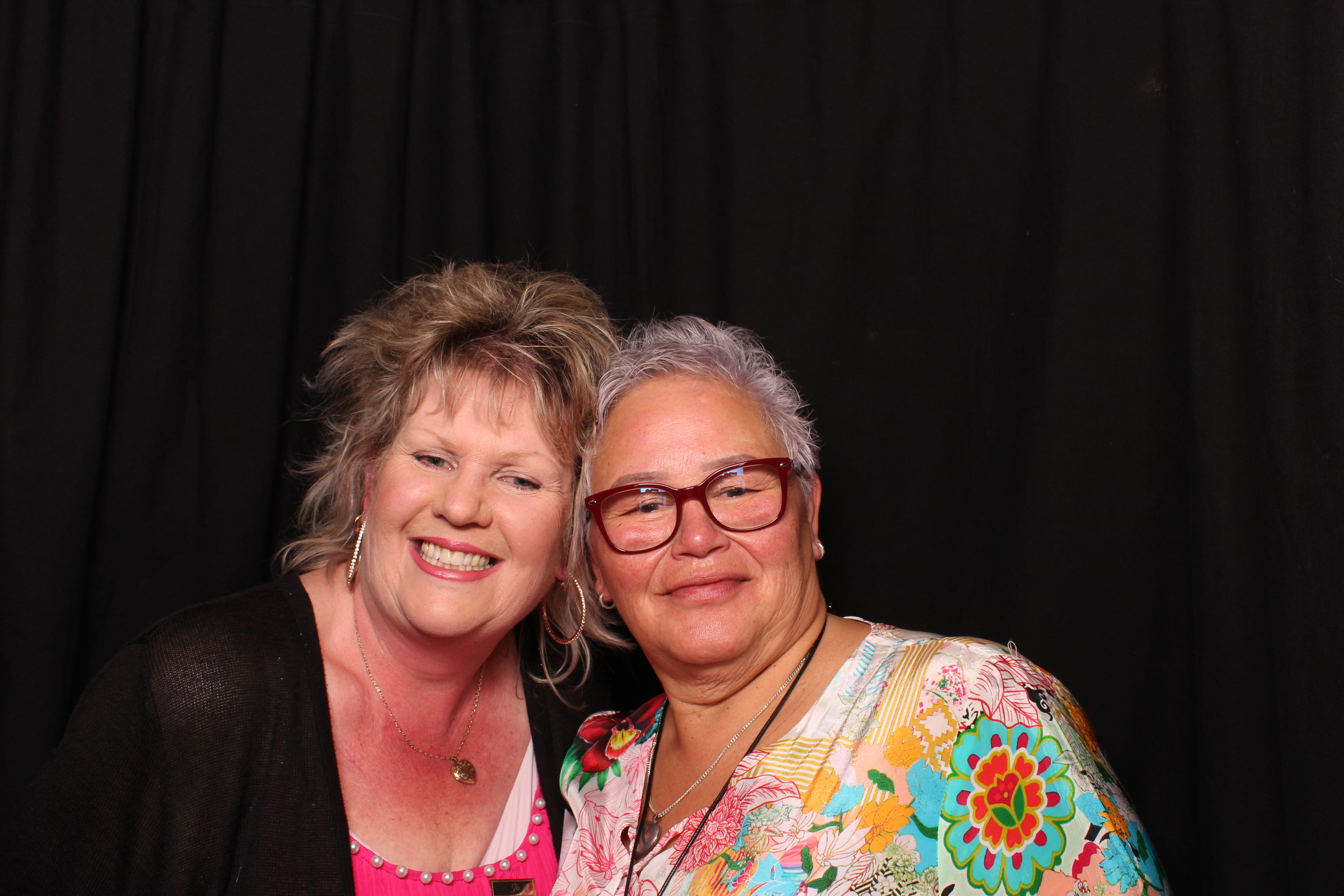 Porirua 75th Honours Night | View more photos from the event at wgtngallery.classicphotobooths.co.nz/u/wgtncpbgallery/Porirua-75th-Honours-Night