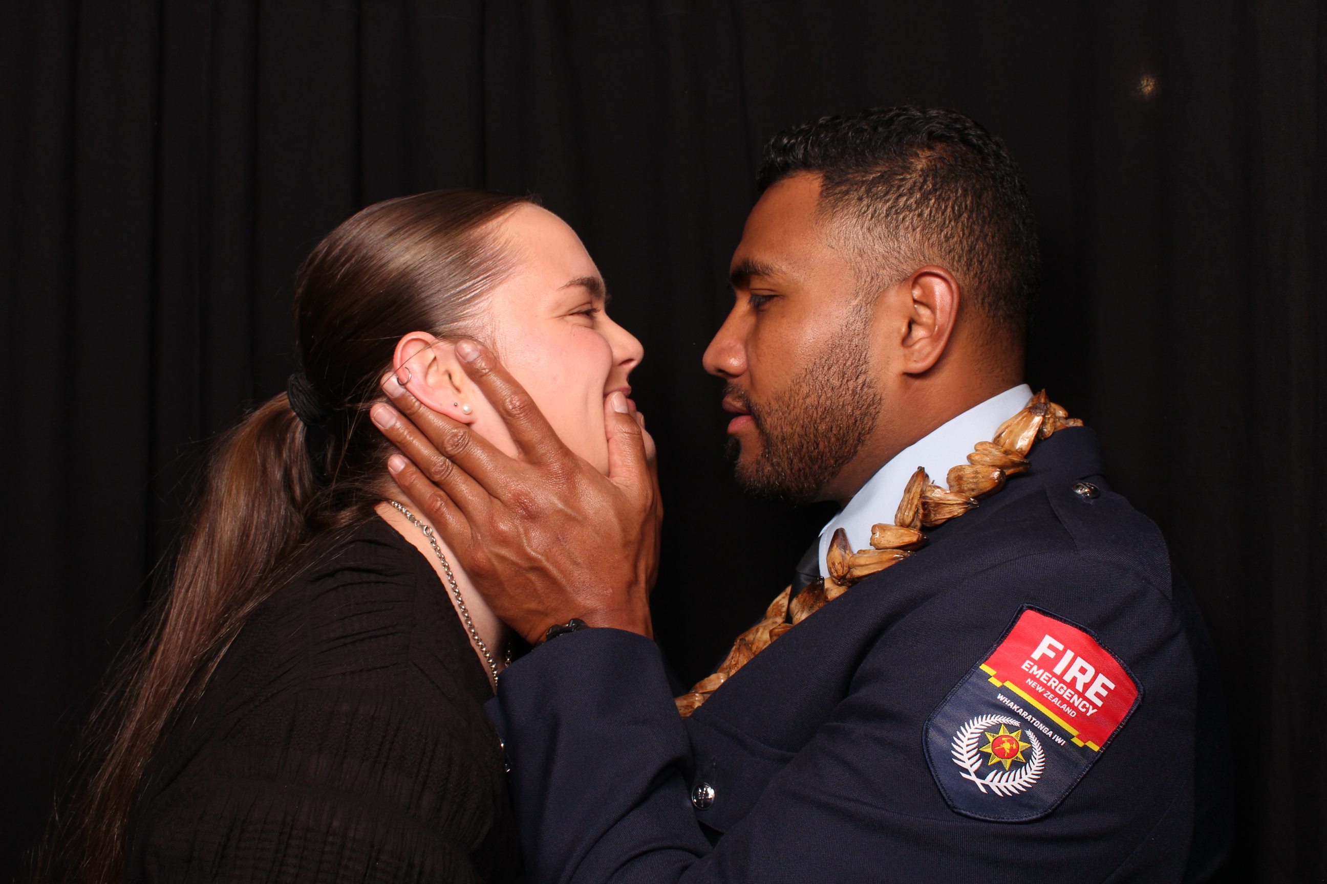 Porirua 75th Honours Night | View more photos from the event at wgtngallery.classicphotobooths.co.nz/u/wgtncpbgallery/Porirua-75th-Honours-Night