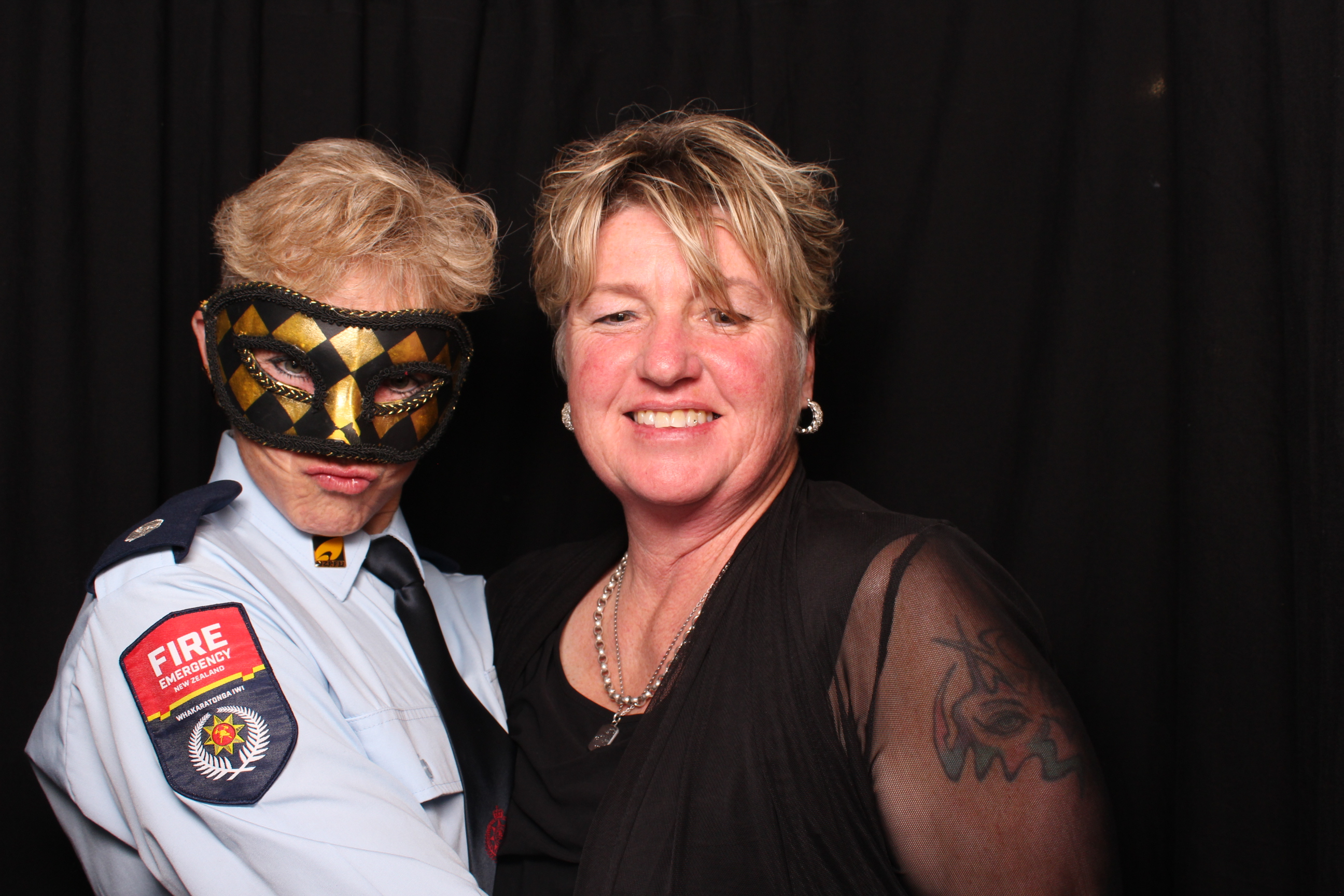 Porirua 75th Honours Night | View more photos from the event at wgtngallery.classicphotobooths.co.nz/u/wgtncpbgallery/Porirua-75th-Honours-Night