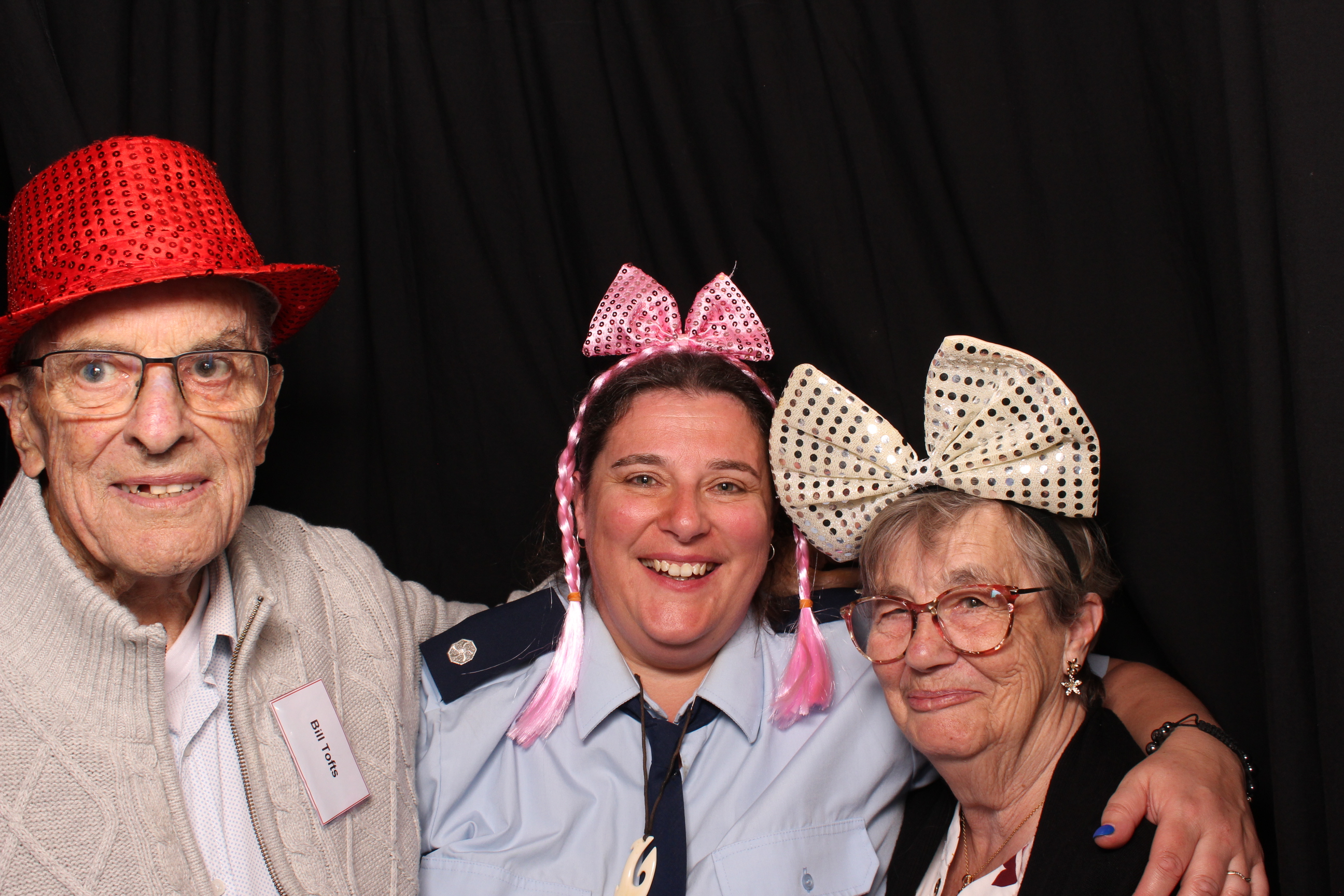 Porirua 75th Honours Night | View more photos from the event at wgtngallery.classicphotobooths.co.nz/u/wgtncpbgallery/Porirua-75th-Honours-Night