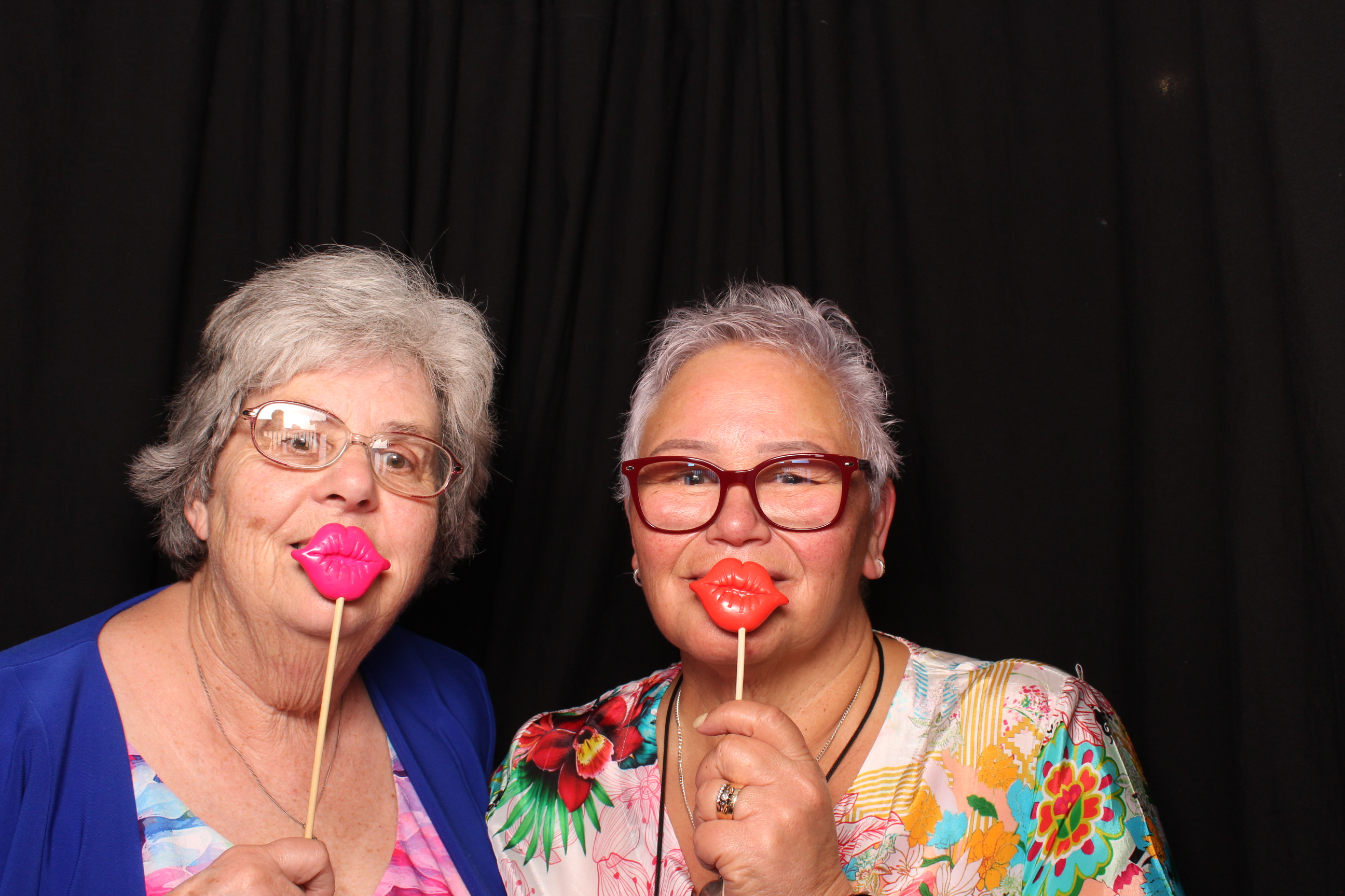 Porirua 75th Honours Night | View more photos from the event at wgtngallery.classicphotobooths.co.nz/u/wgtncpbgallery/Porirua-75th-Honours-Night