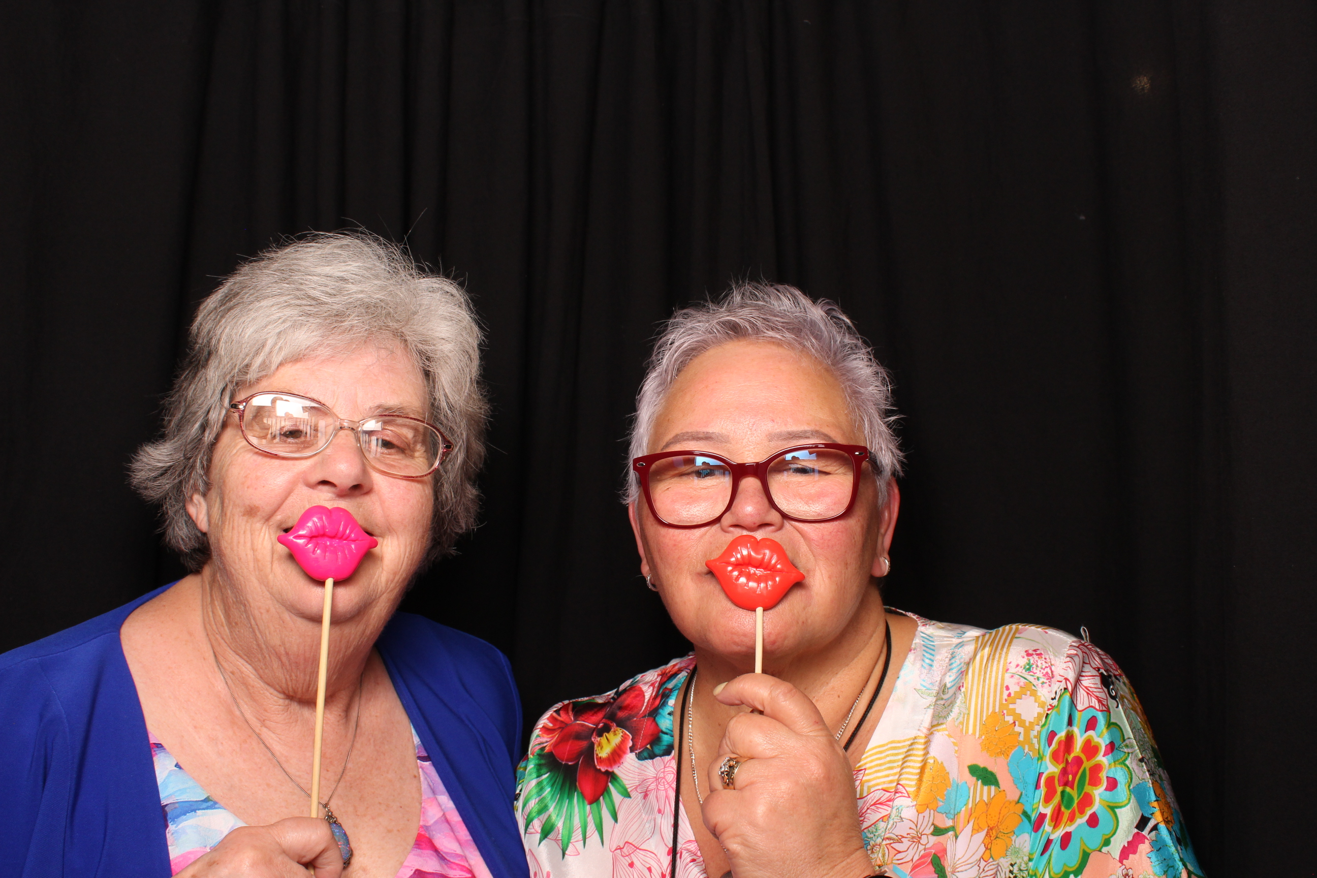 Porirua 75th Honours Night | View more photos from the event at wgtngallery.classicphotobooths.co.nz/u/wgtncpbgallery/Porirua-75th-Honours-Night