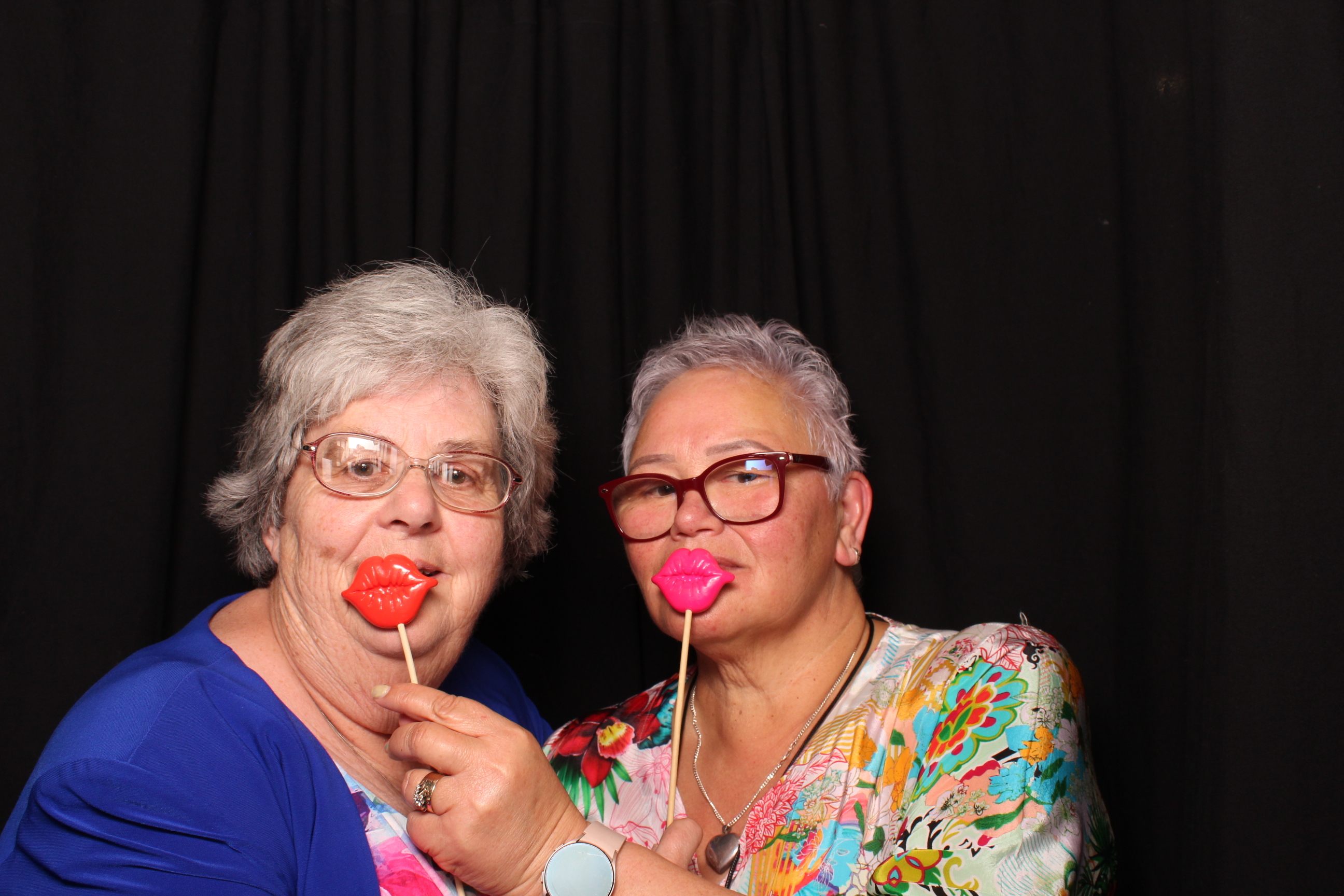 Porirua 75th Honours Night | View more photos from the event at wgtngallery.classicphotobooths.co.nz/u/wgtncpbgallery/Porirua-75th-Honours-Night