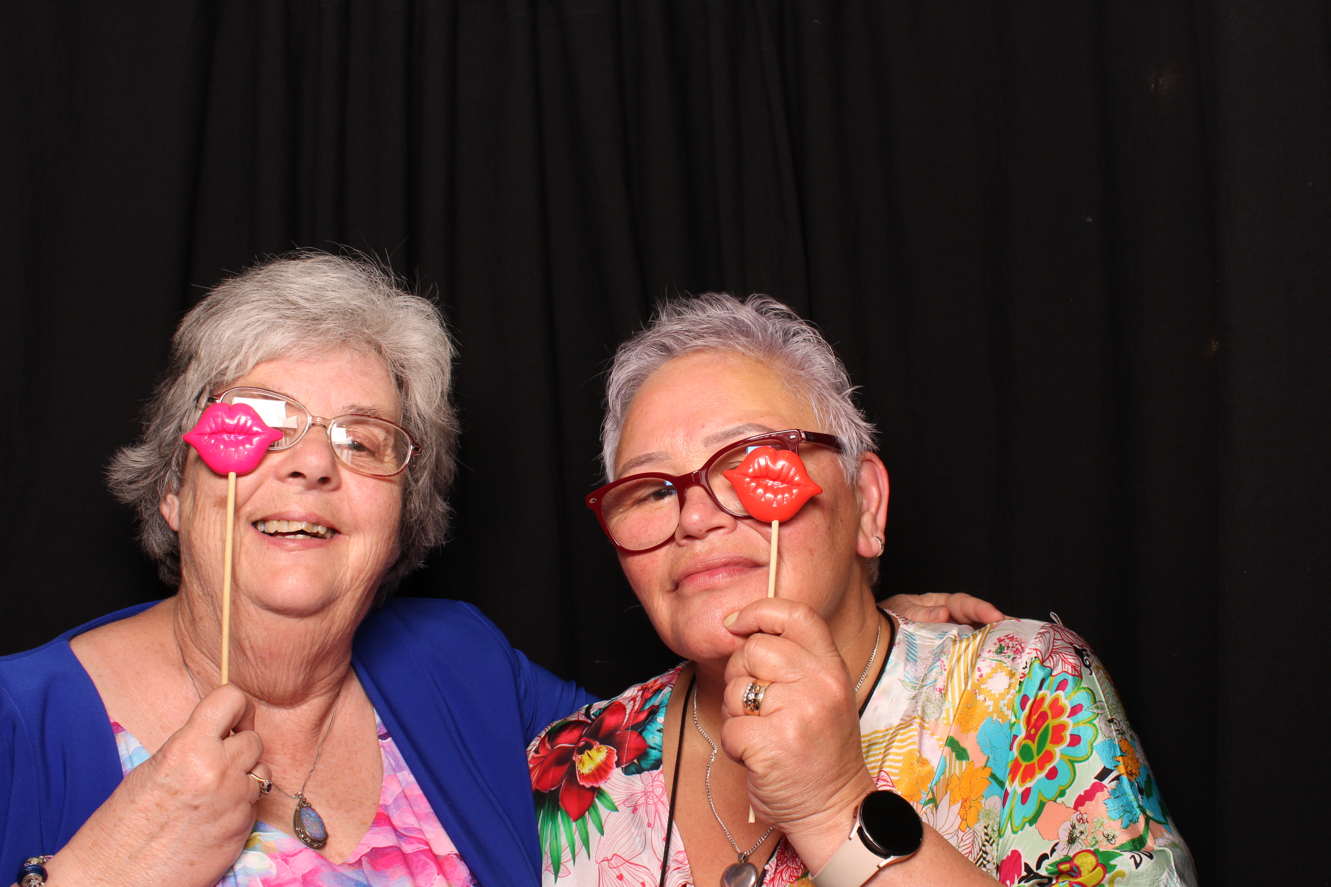 Porirua 75th Honours Night | View more photos from the event at wgtngallery.classicphotobooths.co.nz/u/wgtncpbgallery/Porirua-75th-Honours-Night