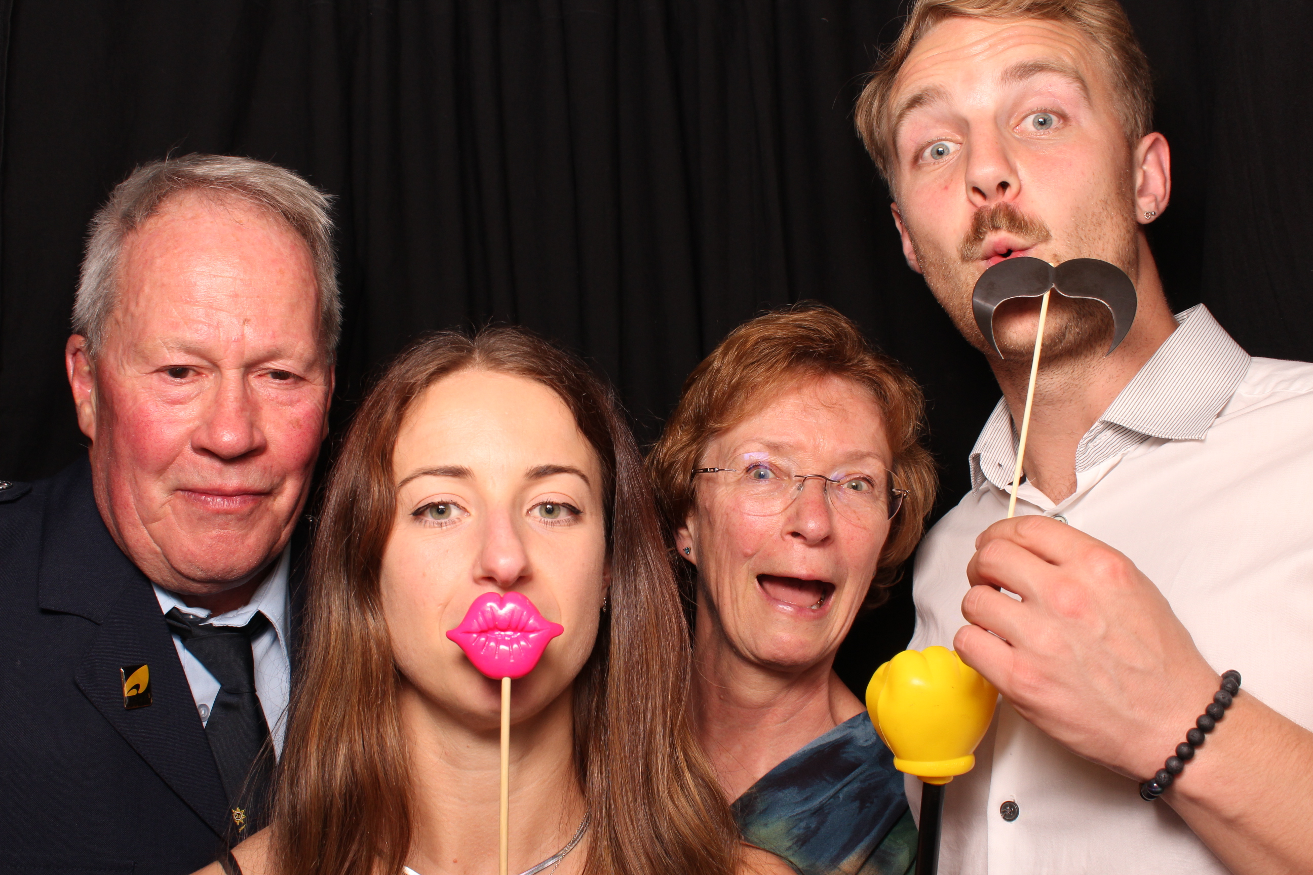 Porirua 75th Honours Night | View more photos from the event at wgtngallery.classicphotobooths.co.nz/u/wgtncpbgallery/Porirua-75th-Honours-Night