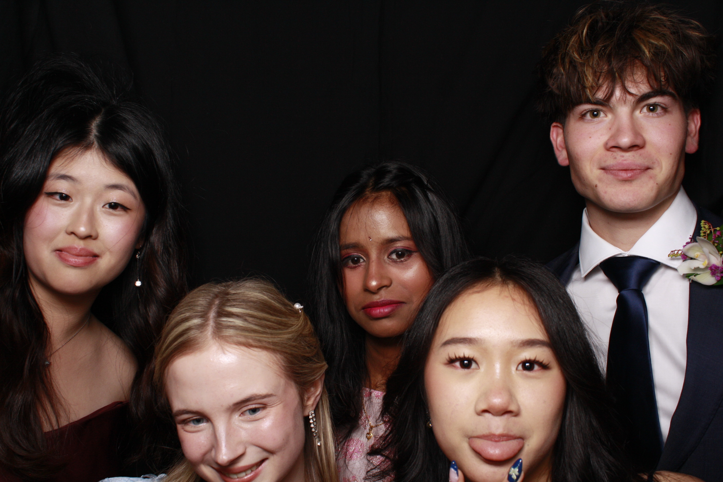 St Orans College Ball 2025 - Booth 1 | View more photos from the event at wgtngallery.classicphotobooths.co.nz/u/wgtncpbgallery/St-Orans-College-Ball-2025-Booth-1