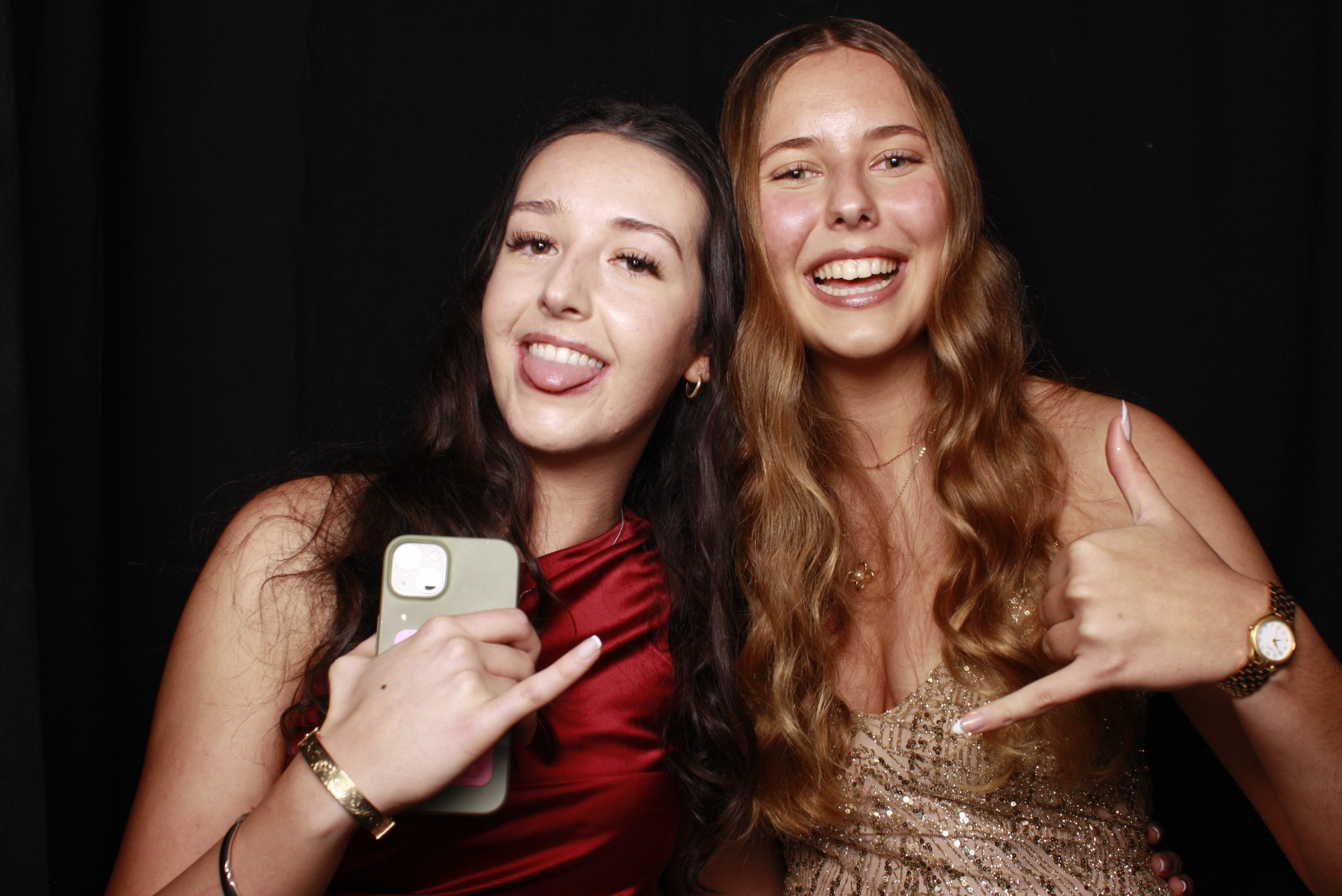 St Orans College Ball 2025 - Booth 1 | View more photos from the event at wgtngallery.classicphotobooths.co.nz/u/wgtncpbgallery/St-Orans-College-Ball-2025-Booth-1