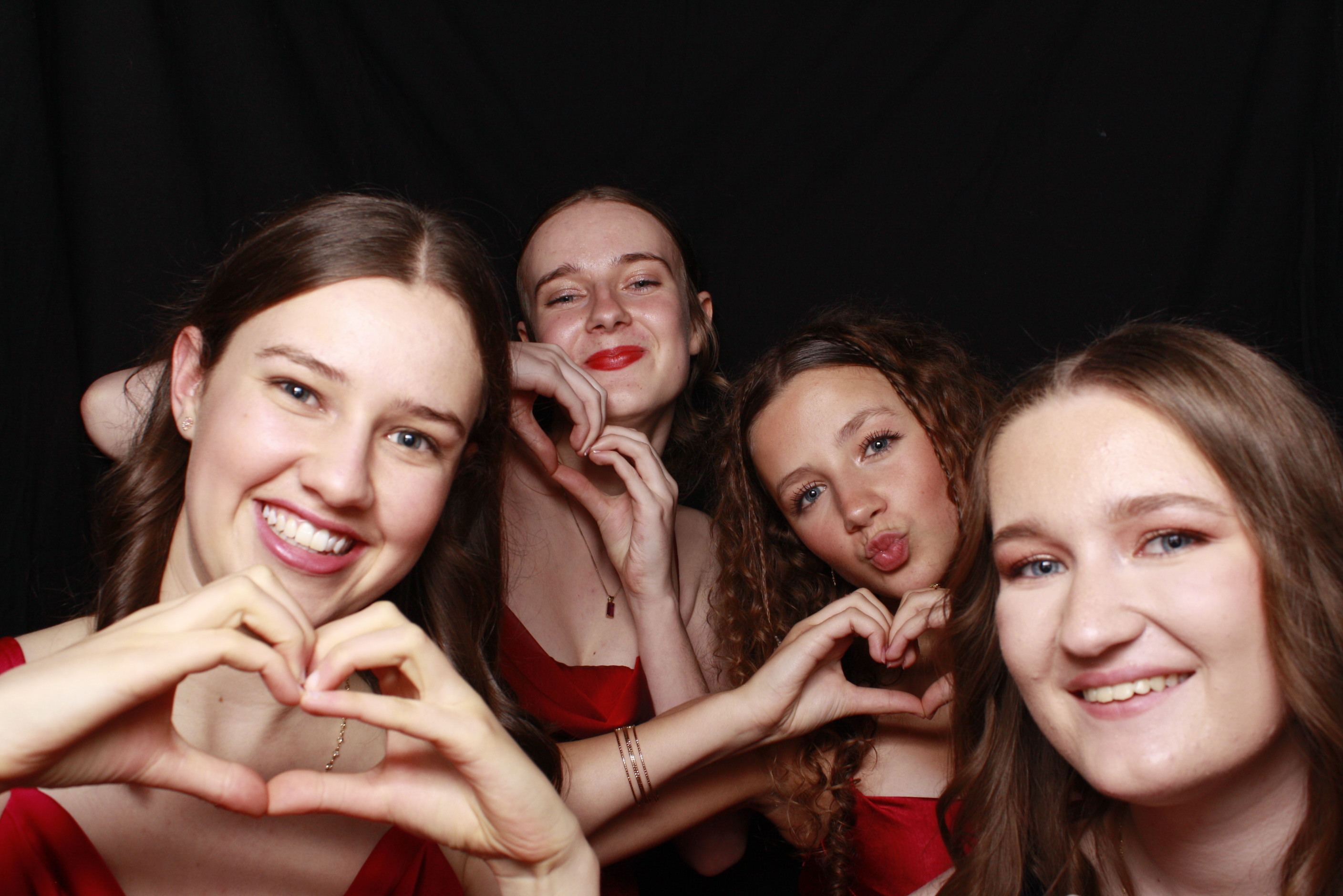 St Orans College Ball 2025 - Booth 1 | View more photos from the event at wgtngallery.classicphotobooths.co.nz/u/wgtncpbgallery/St-Orans-College-Ball-2025-Booth-1