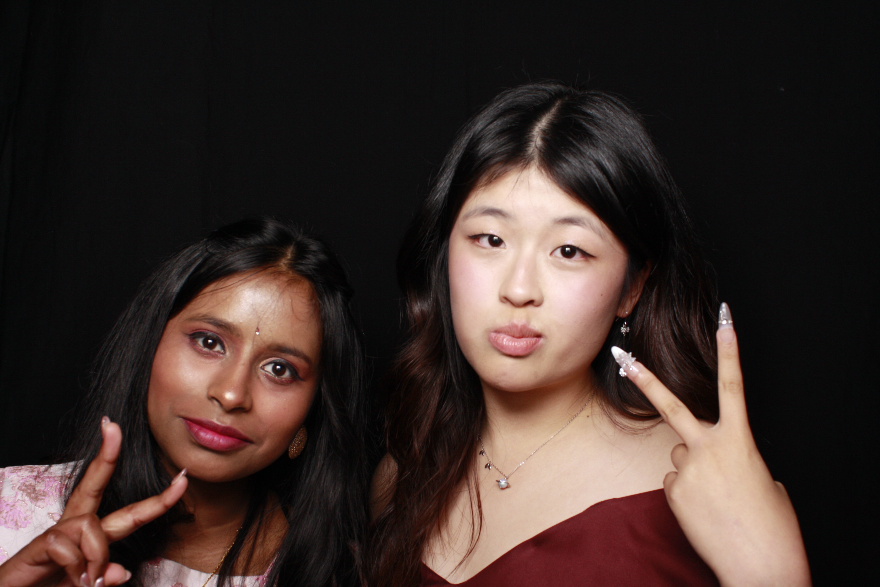 St Orans College Ball 2025 - Booth 1 | View more photos from the event at wgtngallery.classicphotobooths.co.nz/u/wgtncpbgallery/St-Orans-College-Ball-2025-Booth-1