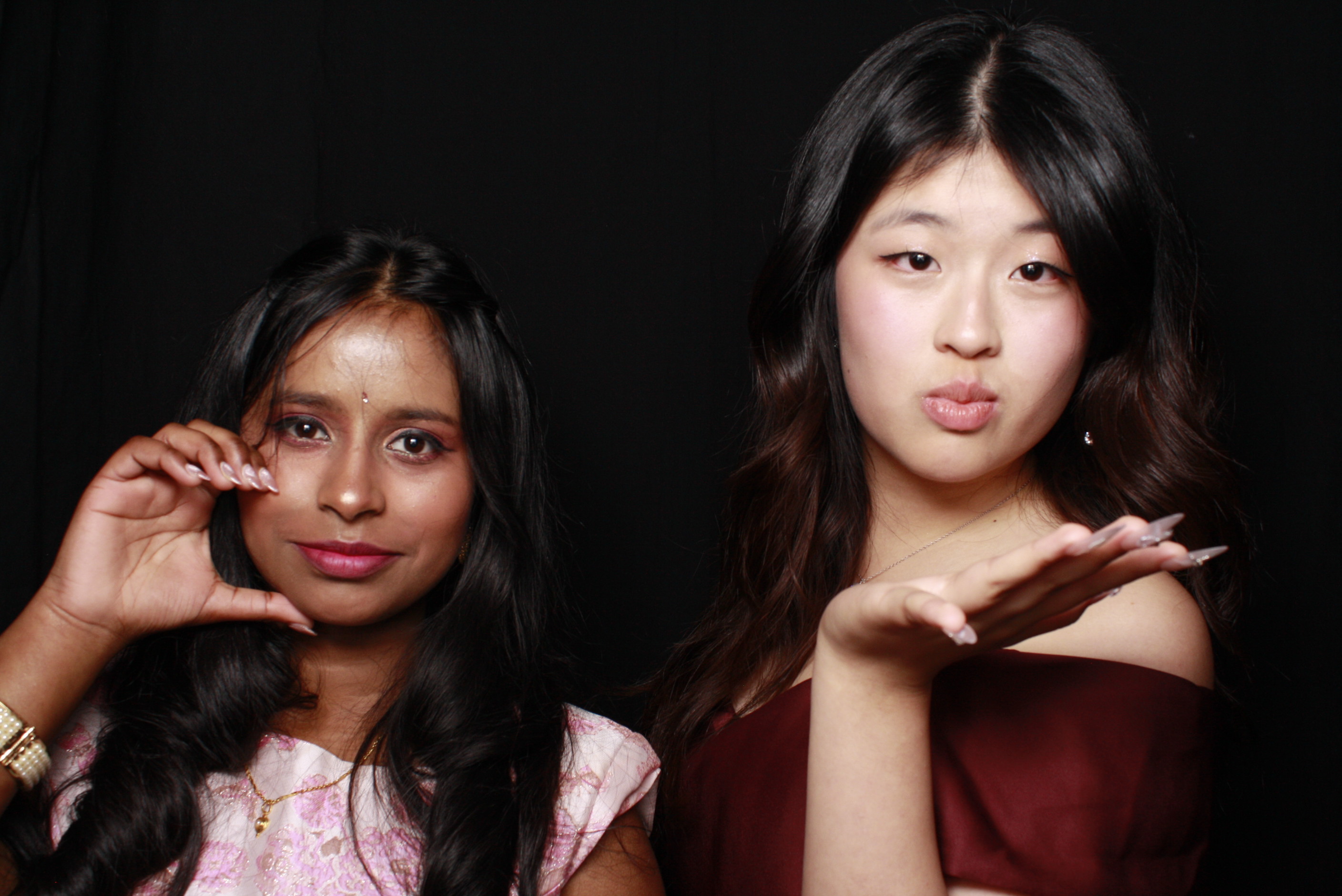 St Orans College Ball 2025 - Booth 1 | View more photos from the event at wgtngallery.classicphotobooths.co.nz/u/wgtncpbgallery/St-Orans-College-Ball-2025-Booth-1