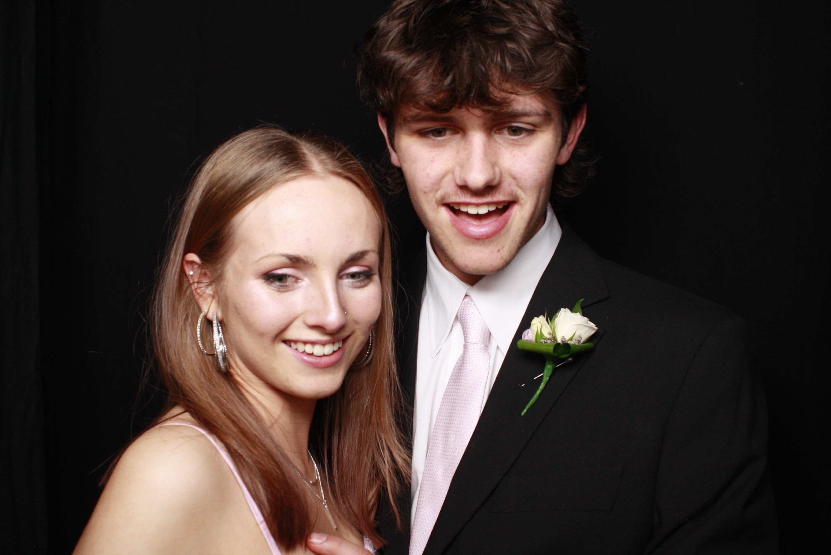 St Orans College Ball 2025 - Booth 1 | View more photos from the event at wgtngallery.classicphotobooths.co.nz/u/wgtncpbgallery/St-Orans-College-Ball-2025-Booth-1