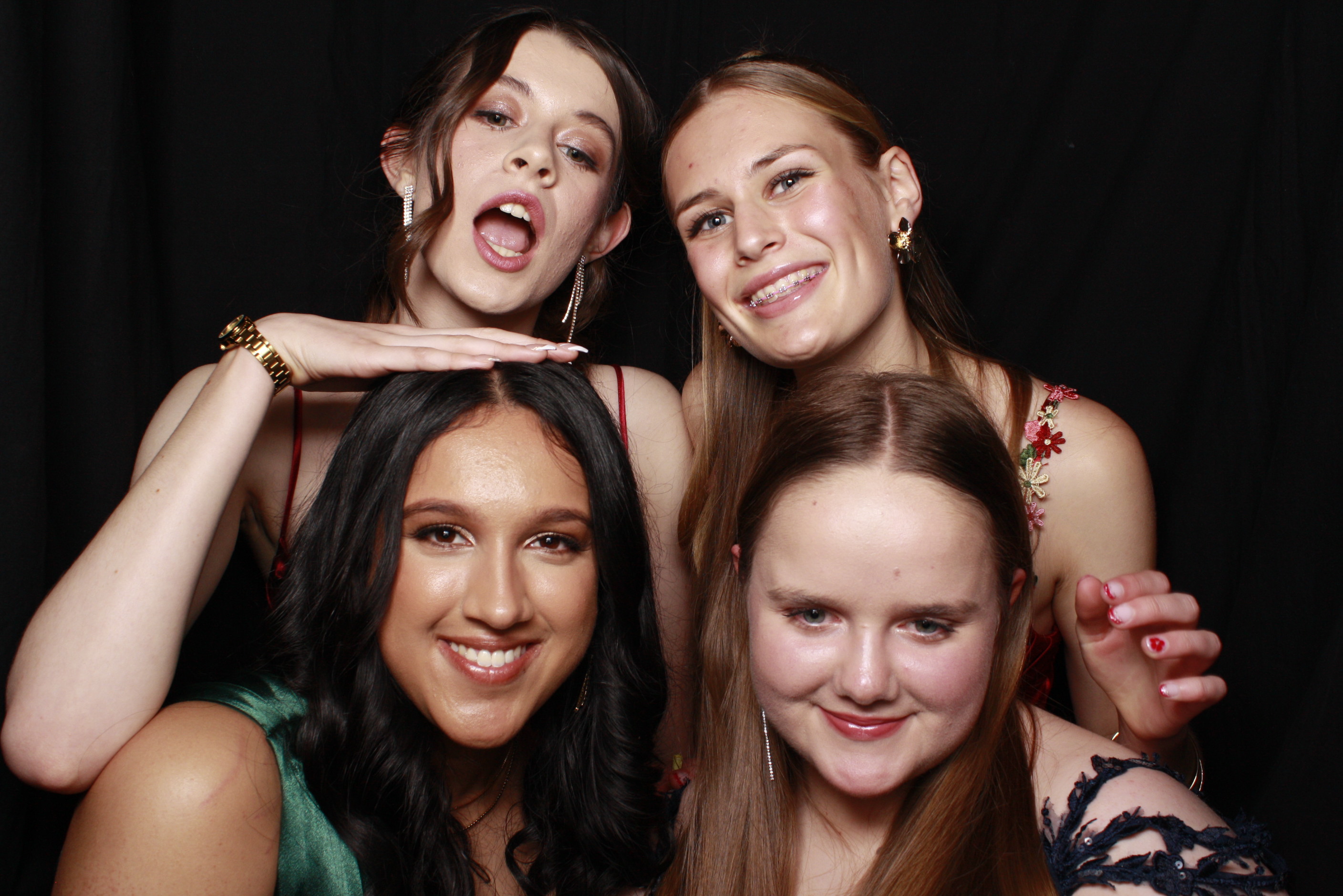 St Orans College Ball 2025 - Booth 1 | View more photos from the event at wgtngallery.classicphotobooths.co.nz/u/wgtncpbgallery/St-Orans-College-Ball-2025-Booth-1