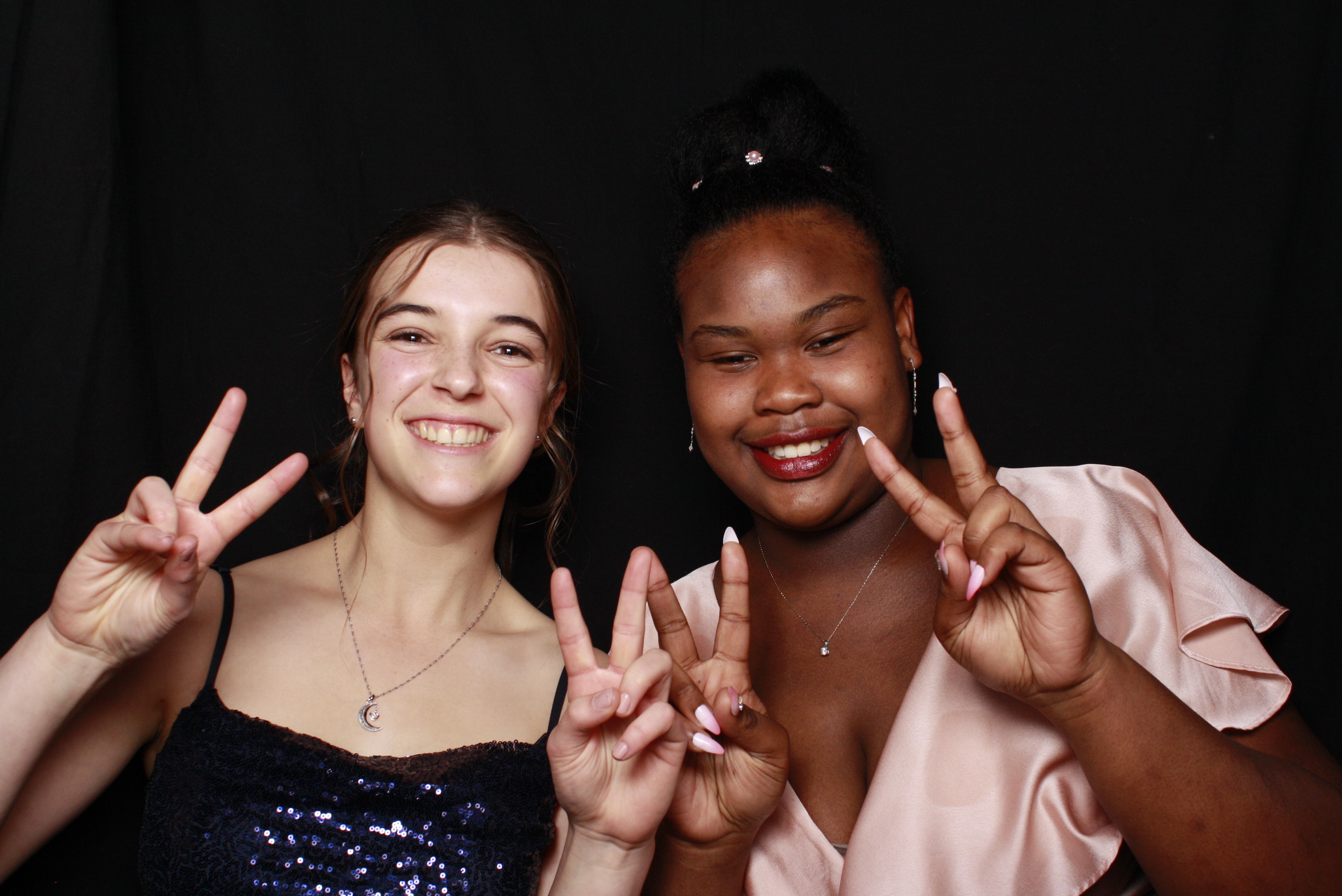 St Orans College Ball 2025 - Booth 1 | View more photos from the event at wgtngallery.classicphotobooths.co.nz/u/wgtncpbgallery/St-Orans-College-Ball-2025-Booth-1