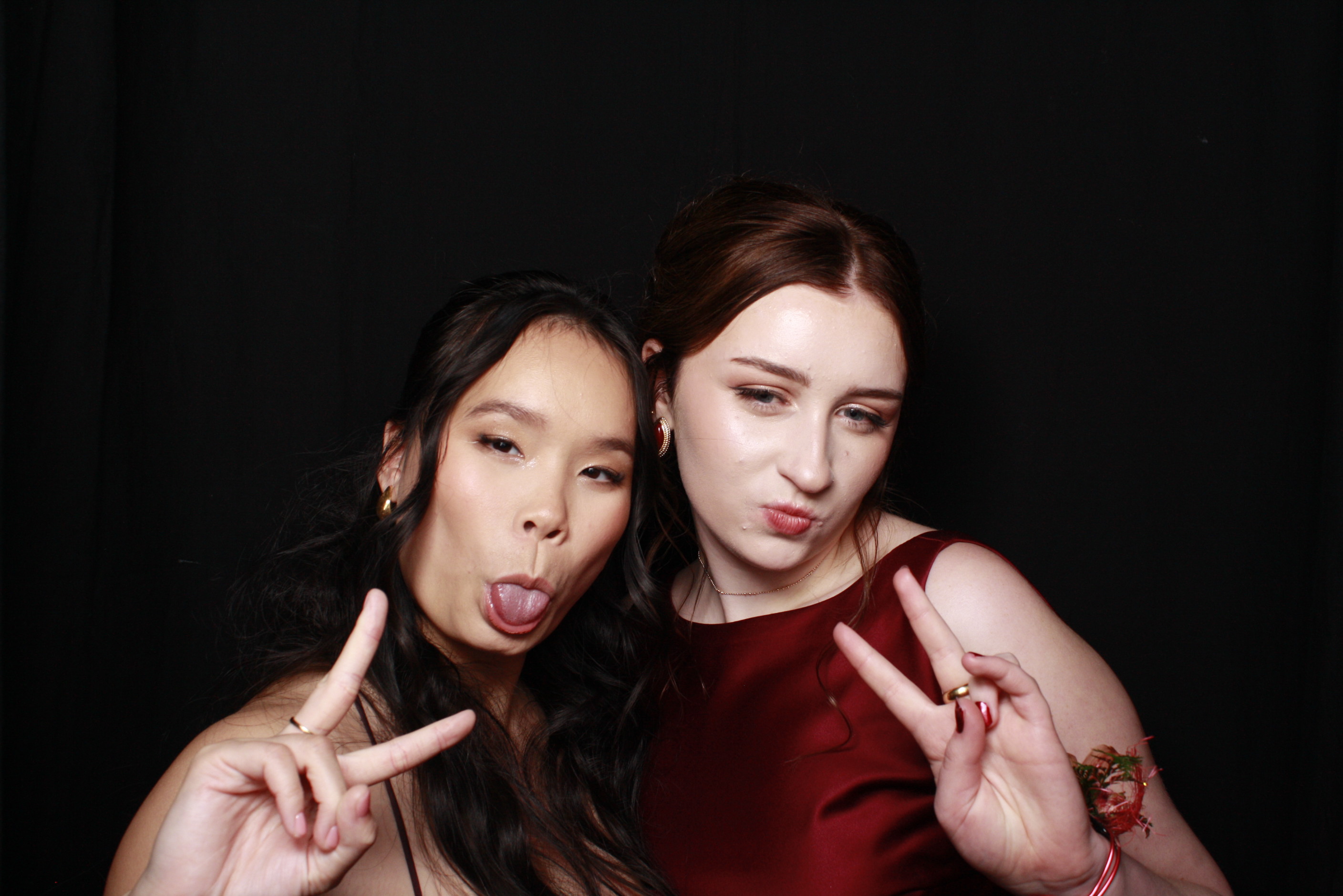 St Orans College Ball 2025 - Booth 1 | View more photos from the event at wgtngallery.classicphotobooths.co.nz/u/wgtncpbgallery/St-Orans-College-Ball-2025-Booth-1