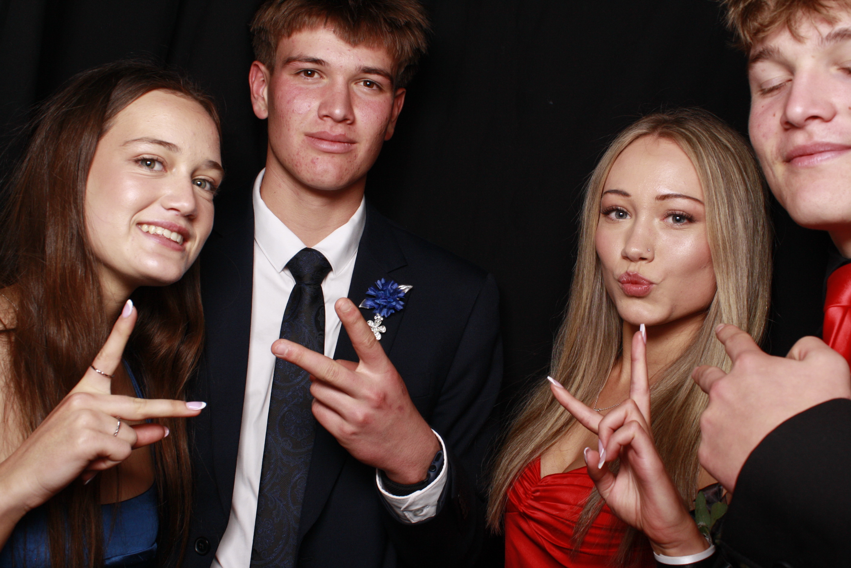 St Orans College Ball 2025 - Booth 1 | View more photos from the event at wgtngallery.classicphotobooths.co.nz/u/wgtncpbgallery/St-Orans-College-Ball-2025-Booth-1