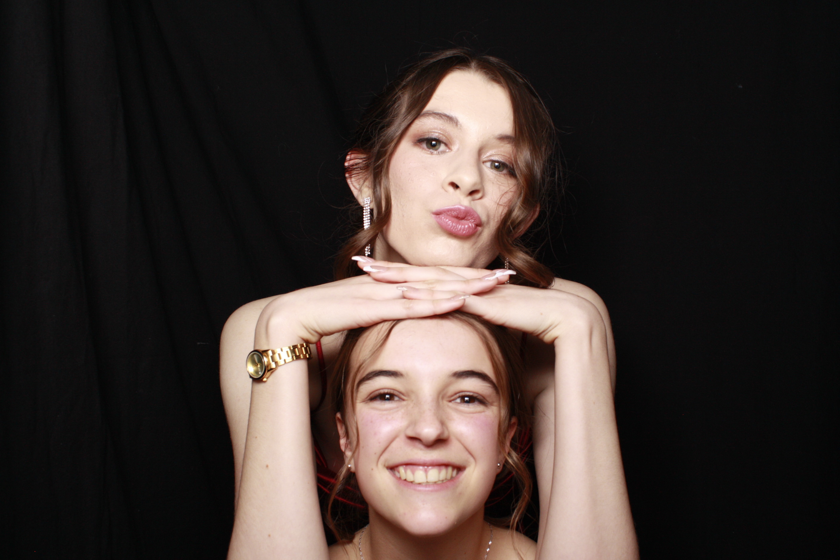 St Orans College Ball 2025 - Booth 1 | View more photos from the event at wgtngallery.classicphotobooths.co.nz/u/wgtncpbgallery/St-Orans-College-Ball-2025-Booth-1