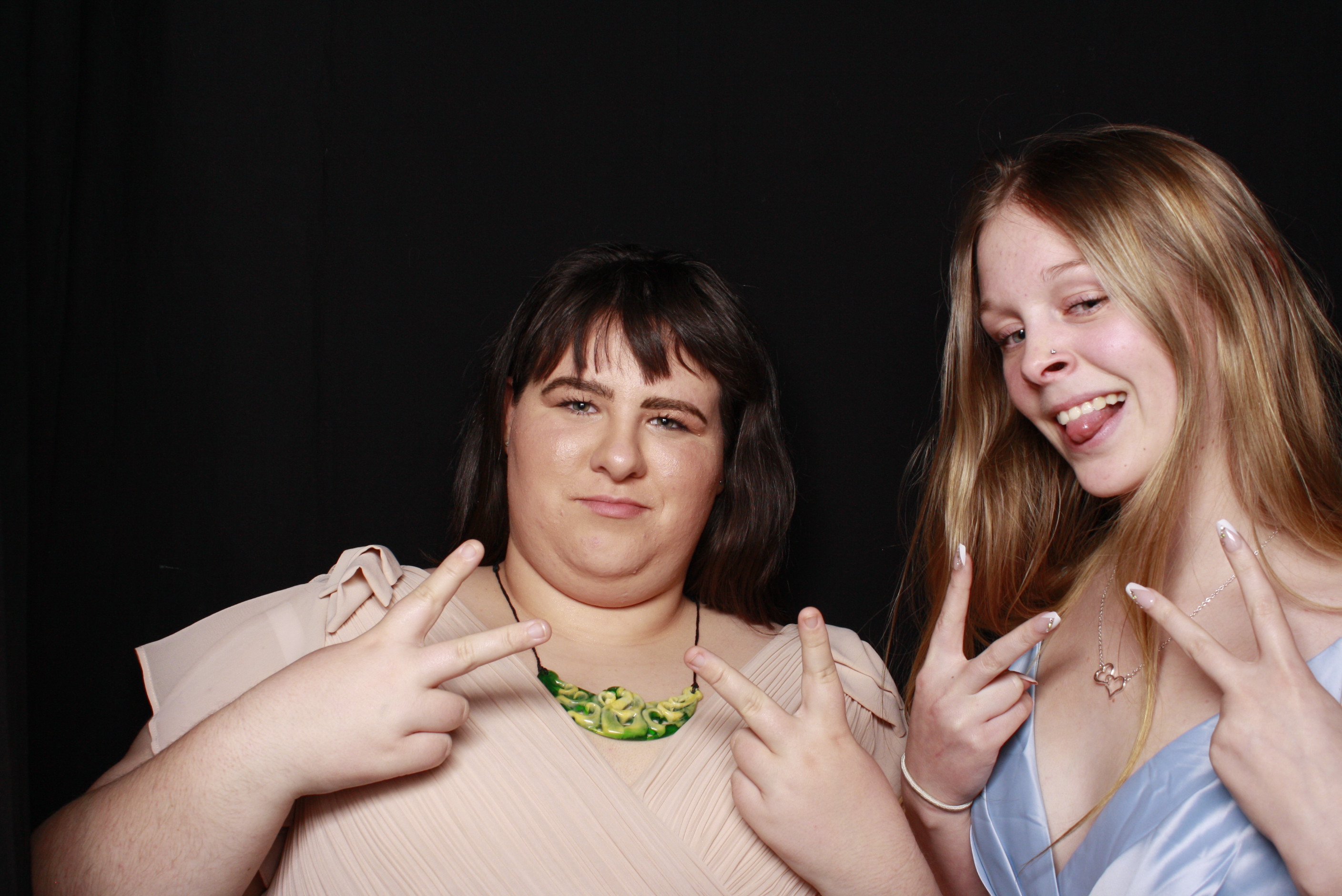 St Orans College Ball 2025 - Booth 1 | View more photos from the event at wgtngallery.classicphotobooths.co.nz/u/wgtncpbgallery/St-Orans-College-Ball-2025-Booth-1