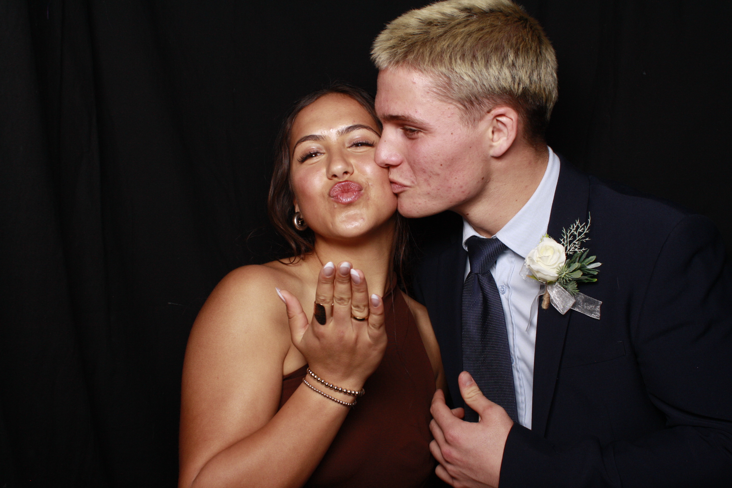 St Orans College Ball 2025 - Booth 1 | View more photos from the event at wgtngallery.classicphotobooths.co.nz/u/wgtncpbgallery/St-Orans-College-Ball-2025-Booth-1