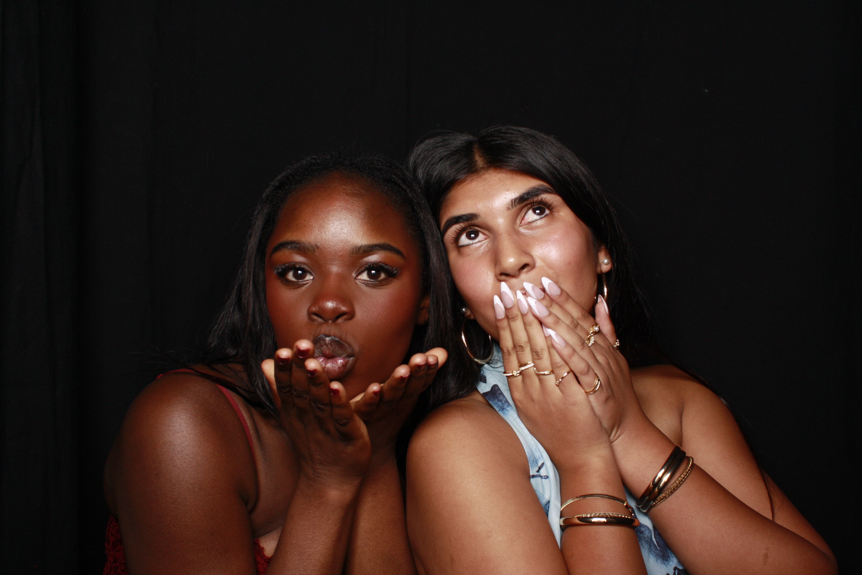 St Orans College Ball 2025 - Booth 1 | View more photos from the event at wgtngallery.classicphotobooths.co.nz/u/wgtncpbgallery/St-Orans-College-Ball-2025-Booth-1