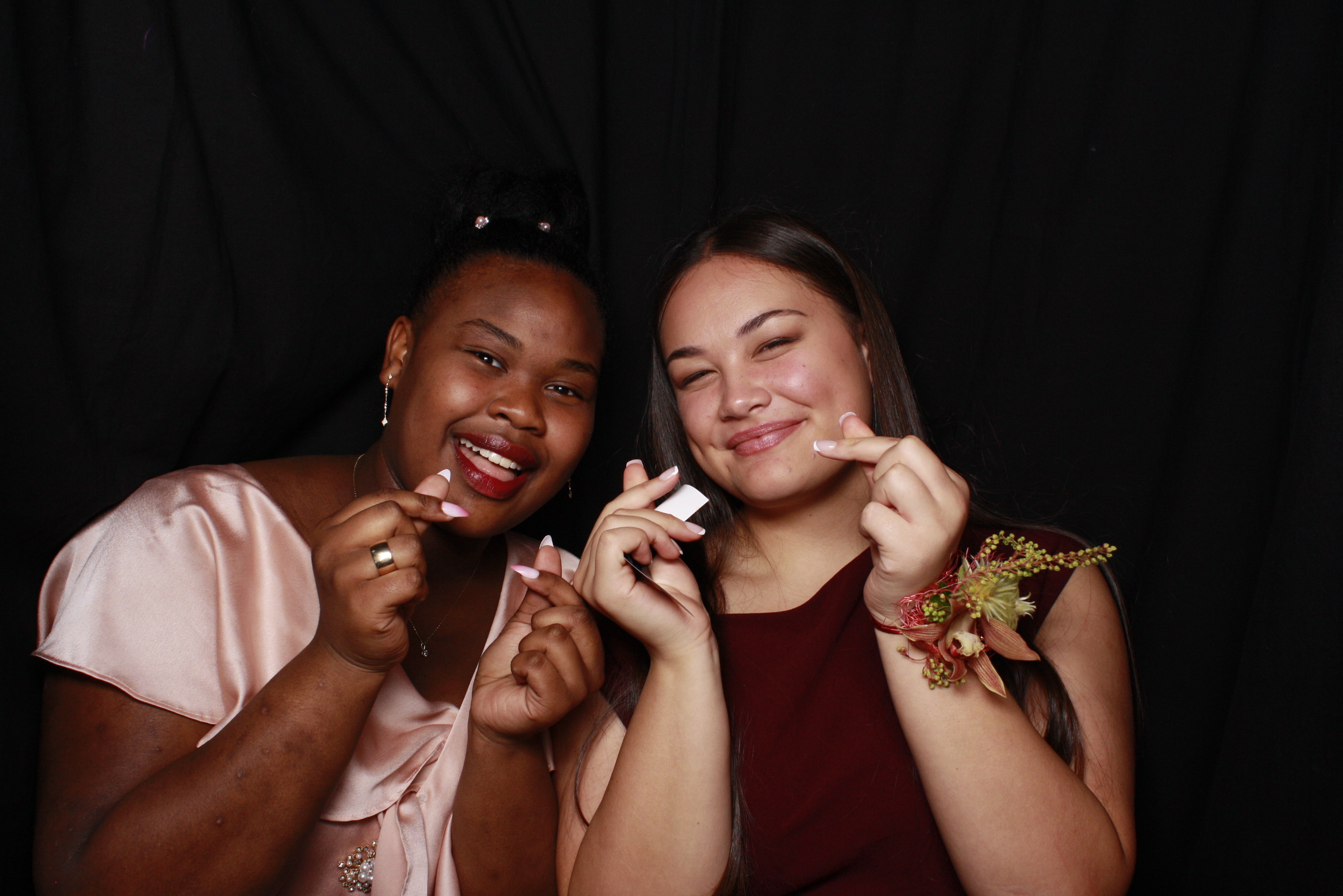 St Orans College Ball 2025 - Booth 1 | View more photos from the event at wgtngallery.classicphotobooths.co.nz/u/wgtncpbgallery/St-Orans-College-Ball-2025-Booth-1