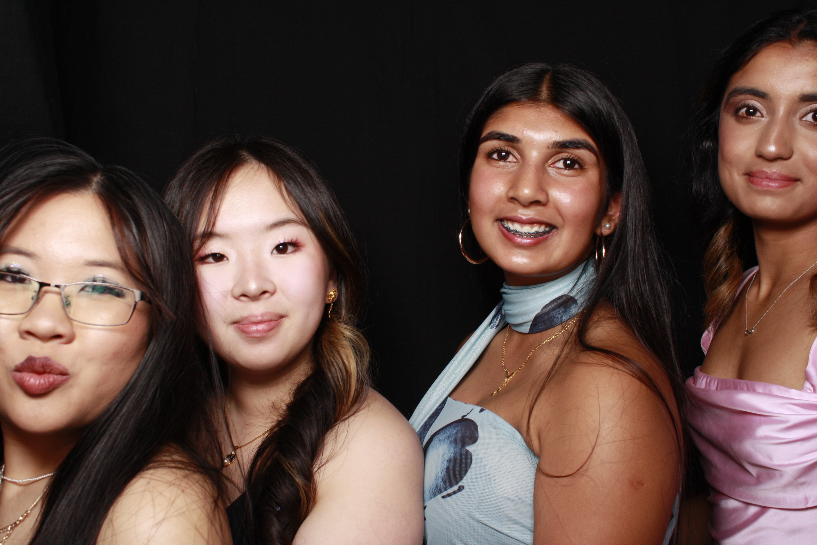 St Orans College Ball 2025 - Booth 1 | View more photos from the event at wgtngallery.classicphotobooths.co.nz/u/wgtncpbgallery/St-Orans-College-Ball-2025-Booth-1