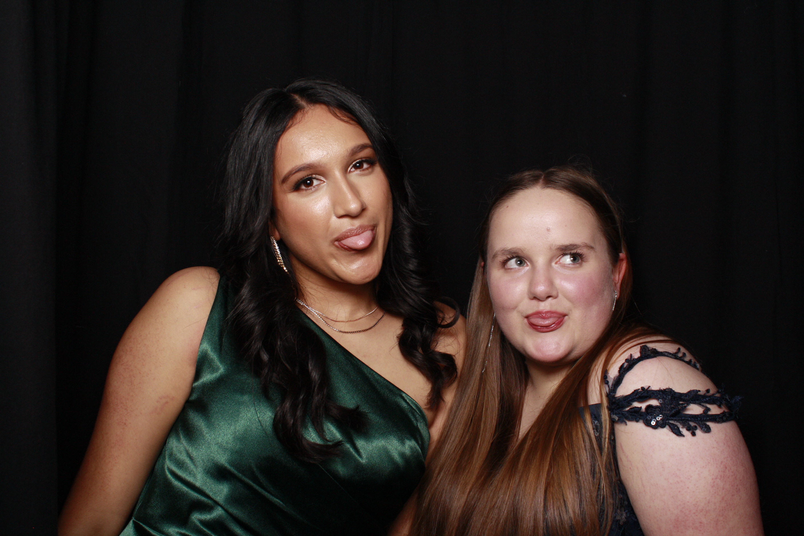 St Orans College Ball 2025 - Booth 1 | View more photos from the event at wgtngallery.classicphotobooths.co.nz/u/wgtncpbgallery/St-Orans-College-Ball-2025-Booth-1