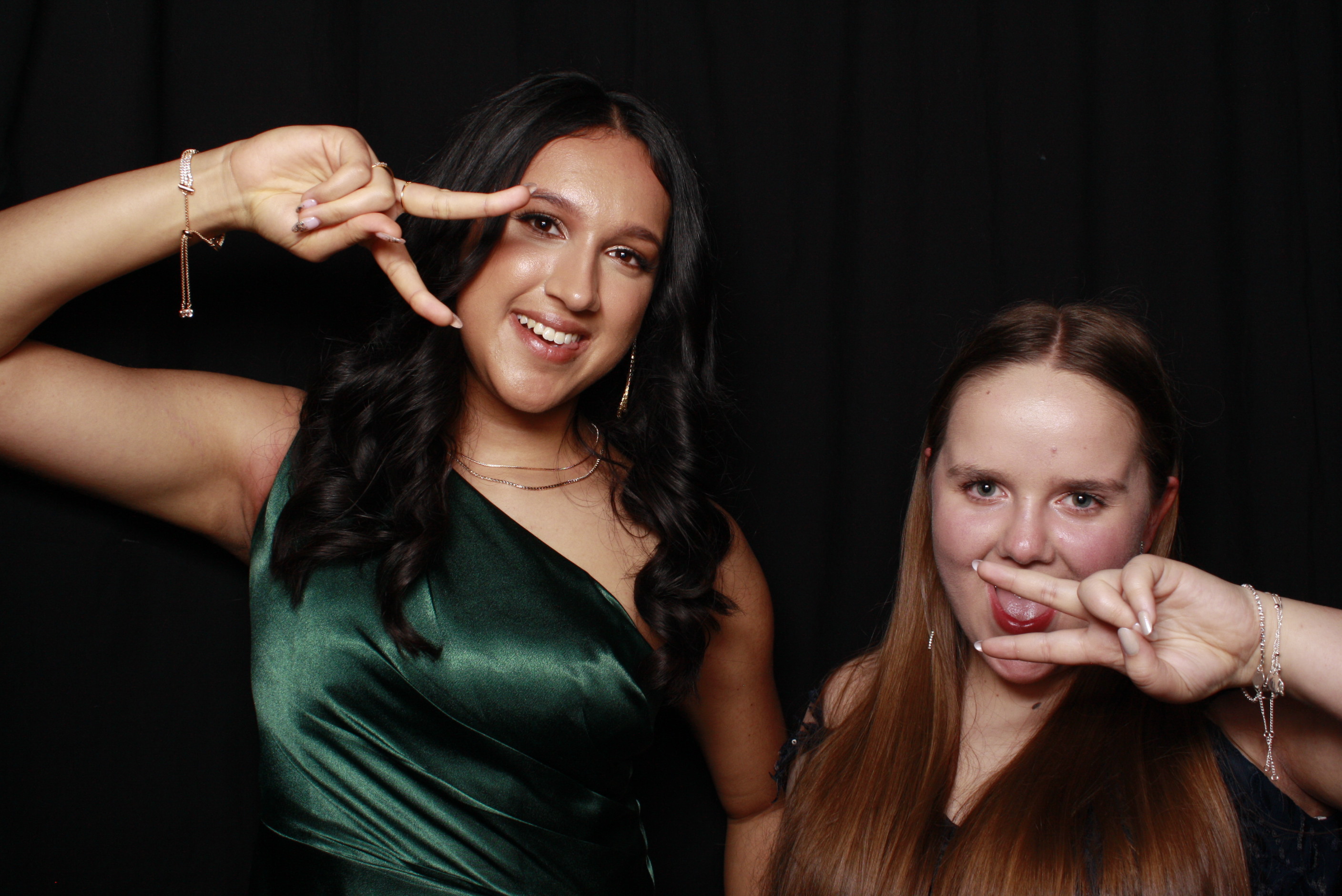 St Orans College Ball 2025 - Booth 1 | View more photos from the event at wgtngallery.classicphotobooths.co.nz/u/wgtncpbgallery/St-Orans-College-Ball-2025-Booth-1