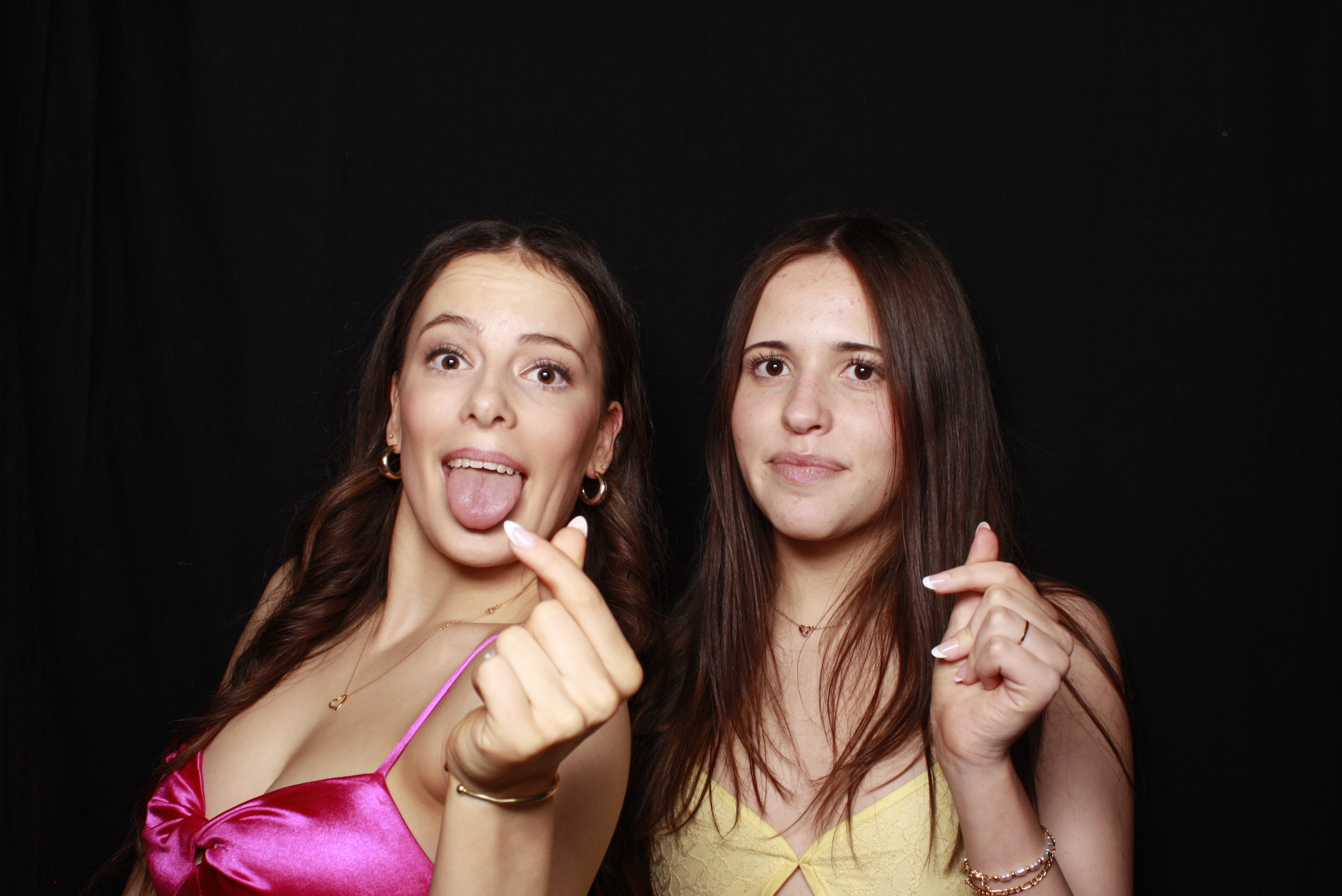 St Orans College Ball 2025 - Booth 1 | View more photos from the event at wgtngallery.classicphotobooths.co.nz/u/wgtncpbgallery/St-Orans-College-Ball-2025-Booth-1