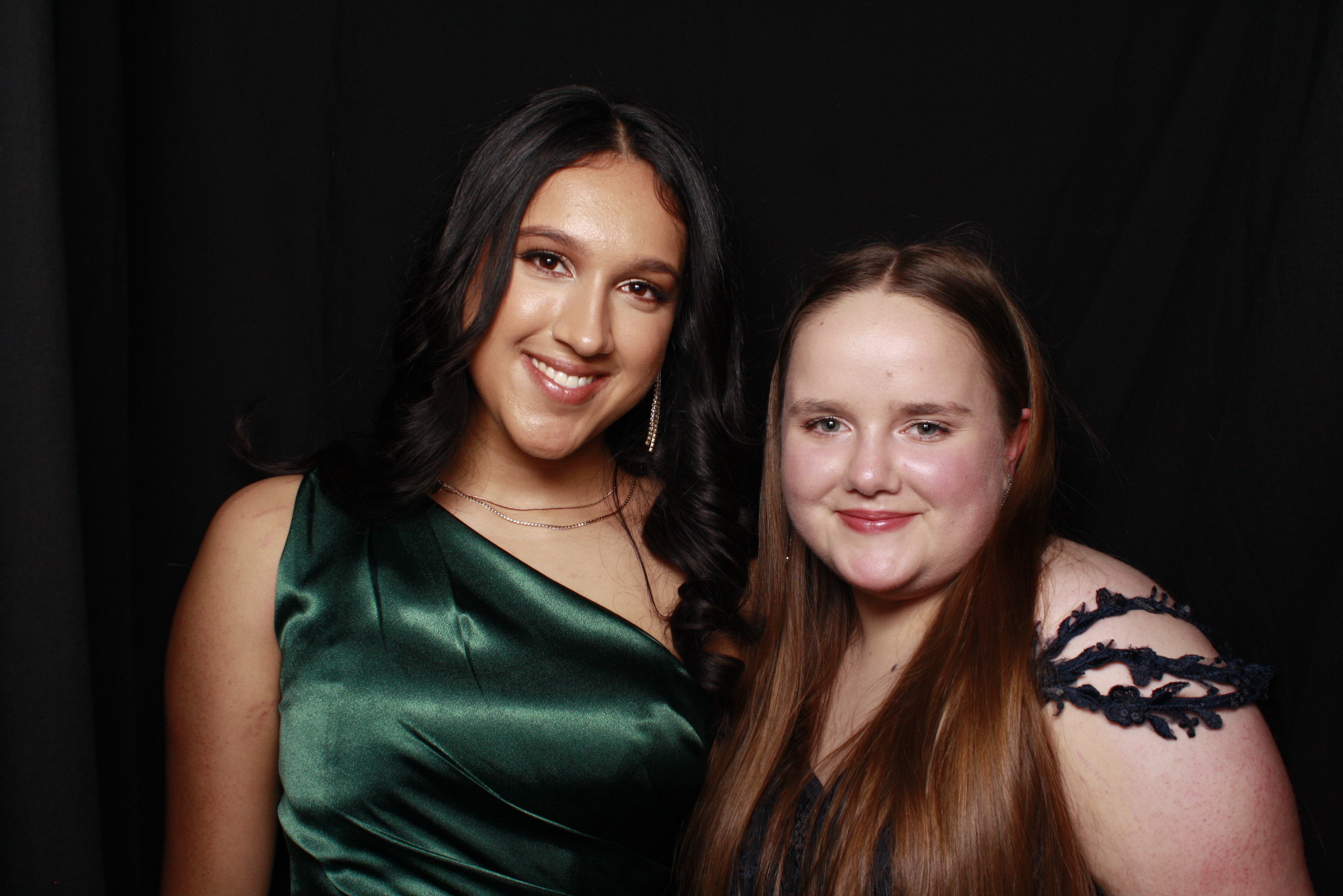 St Orans College Ball 2025 - Booth 1 | View more photos from the event at wgtngallery.classicphotobooths.co.nz/u/wgtncpbgallery/St-Orans-College-Ball-2025-Booth-1