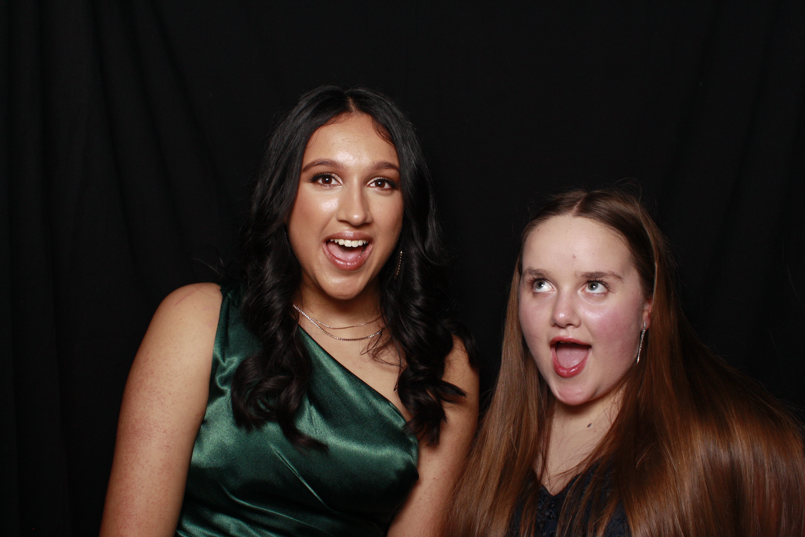 St Orans College Ball 2025 - Booth 1 | View more photos from the event at wgtngallery.classicphotobooths.co.nz/u/wgtncpbgallery/St-Orans-College-Ball-2025-Booth-1