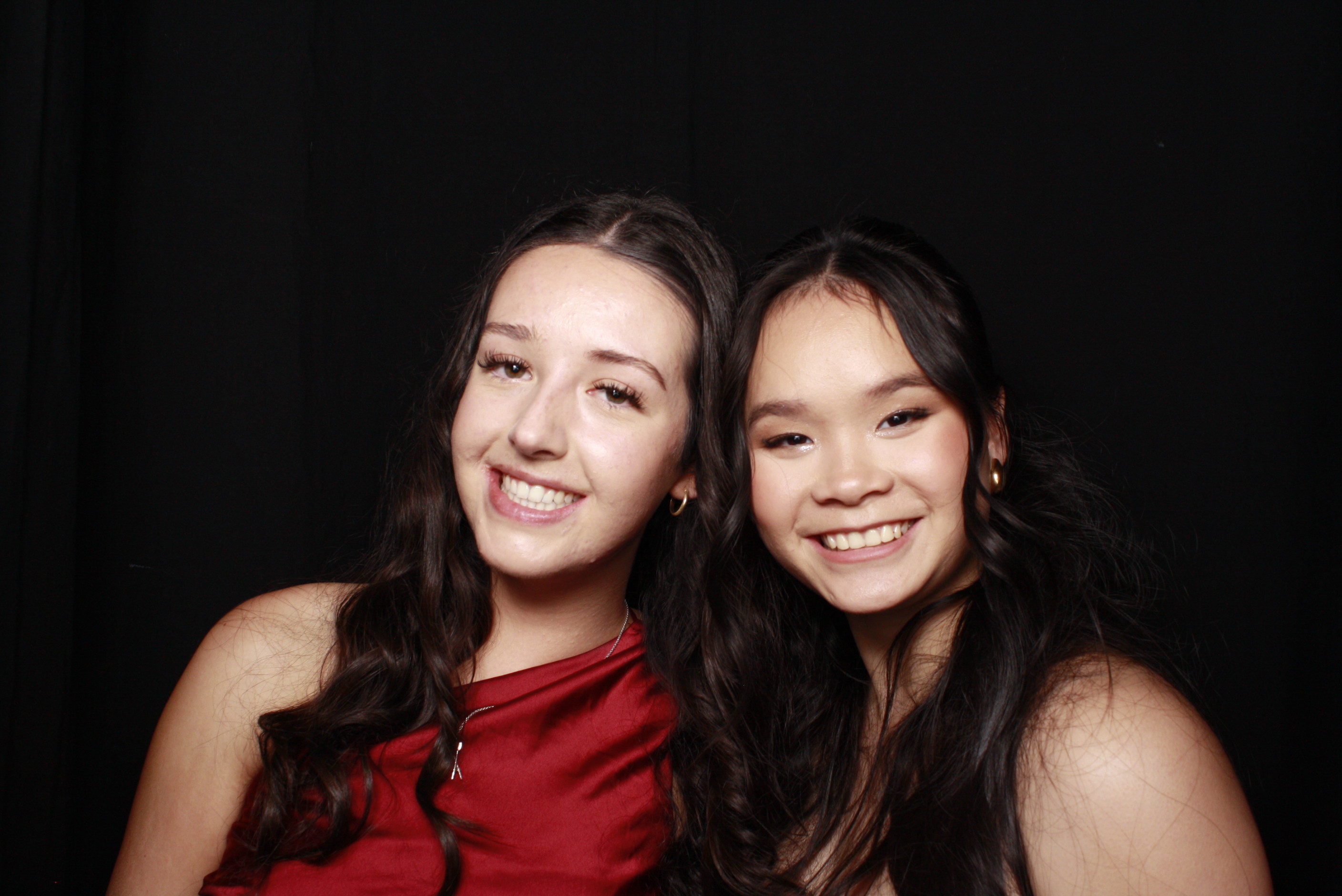 St Orans College Ball 2025 - Booth 1 | View more photos from the event at wgtngallery.classicphotobooths.co.nz/u/wgtncpbgallery/St-Orans-College-Ball-2025-Booth-1