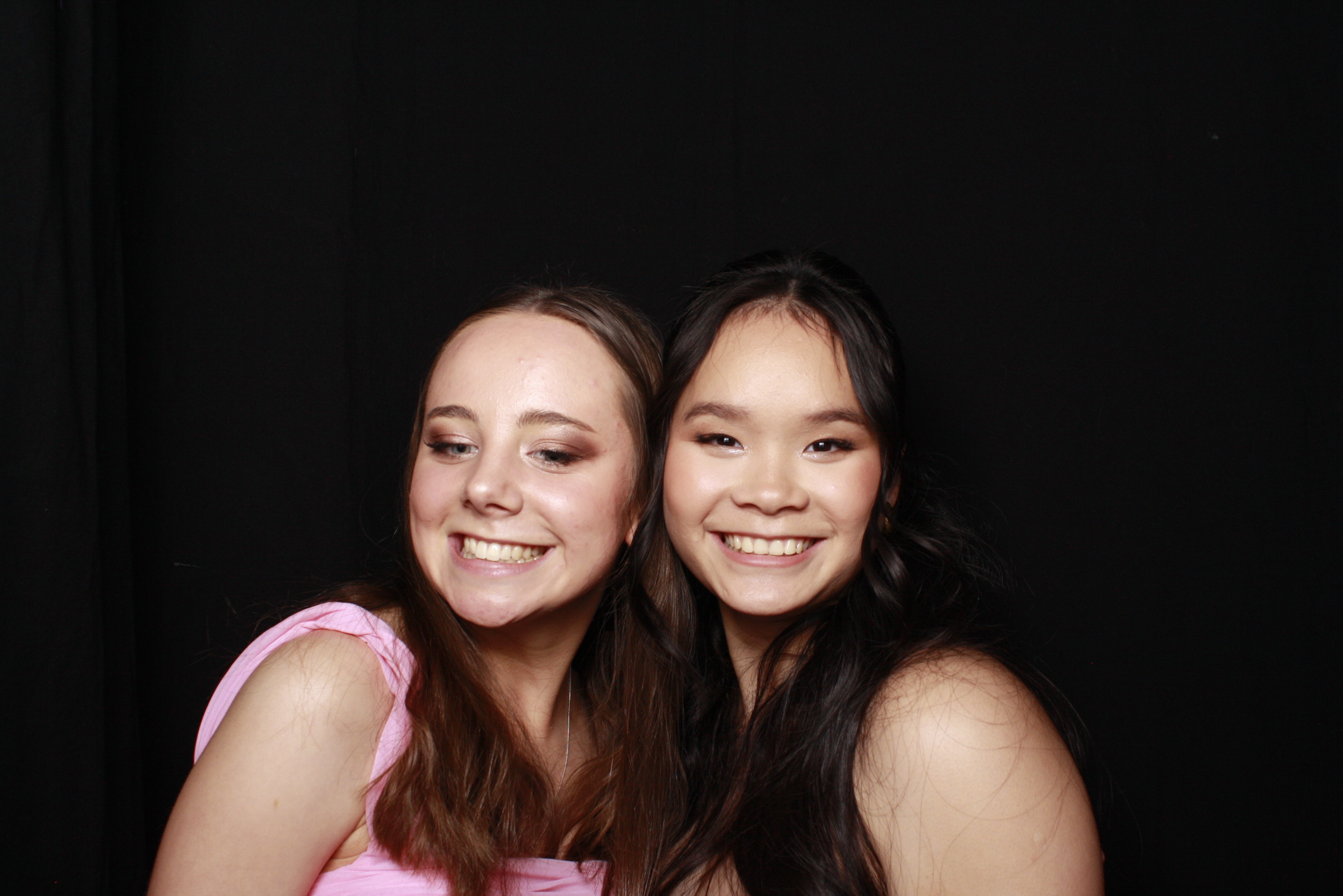 St Orans College Ball 2025 - Booth 1 | View more photos from the event at wgtngallery.classicphotobooths.co.nz/u/wgtncpbgallery/St-Orans-College-Ball-2025-Booth-1