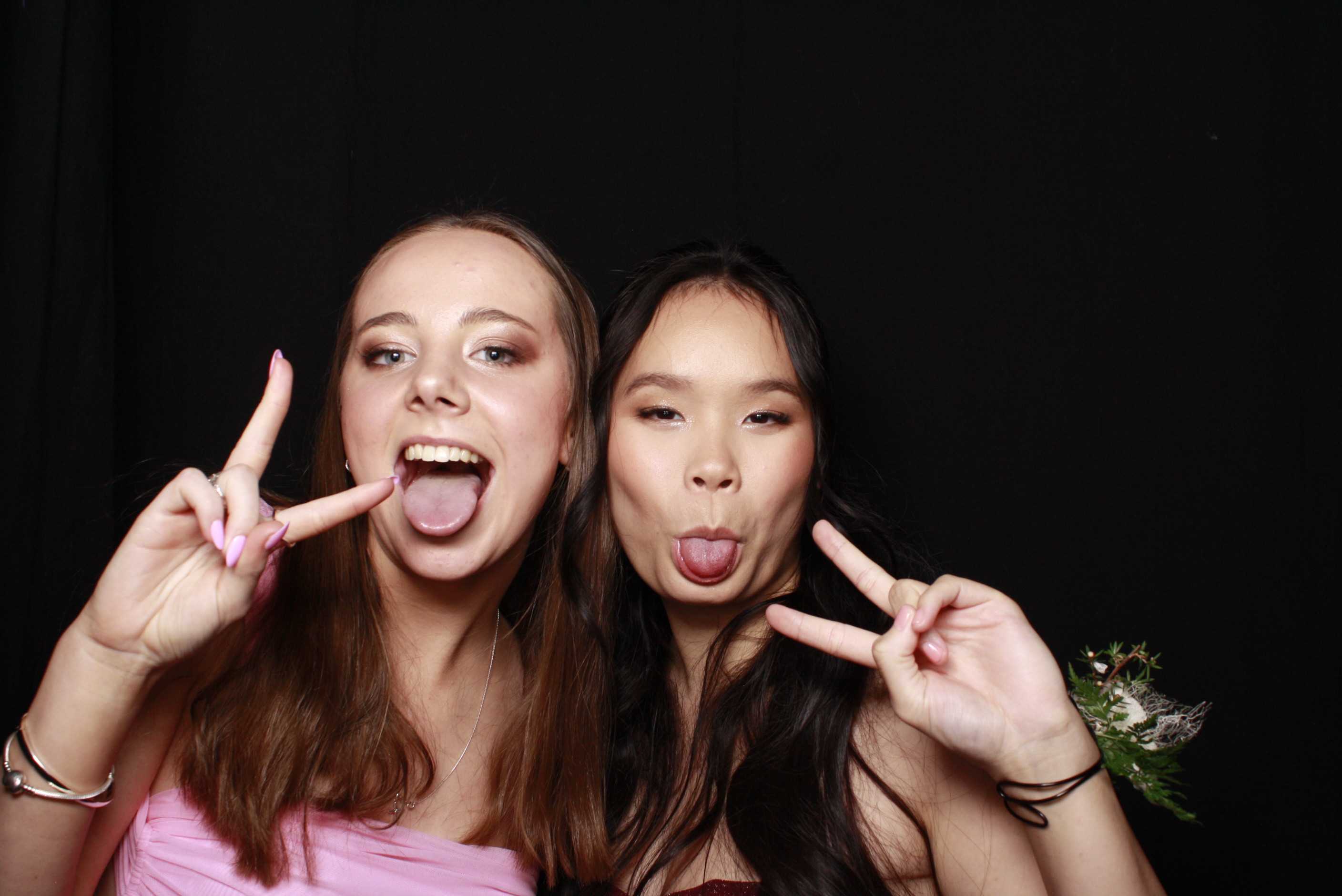 St Orans College Ball 2025 - Booth 1 | View more photos from the event at wgtngallery.classicphotobooths.co.nz/u/wgtncpbgallery/St-Orans-College-Ball-2025-Booth-1