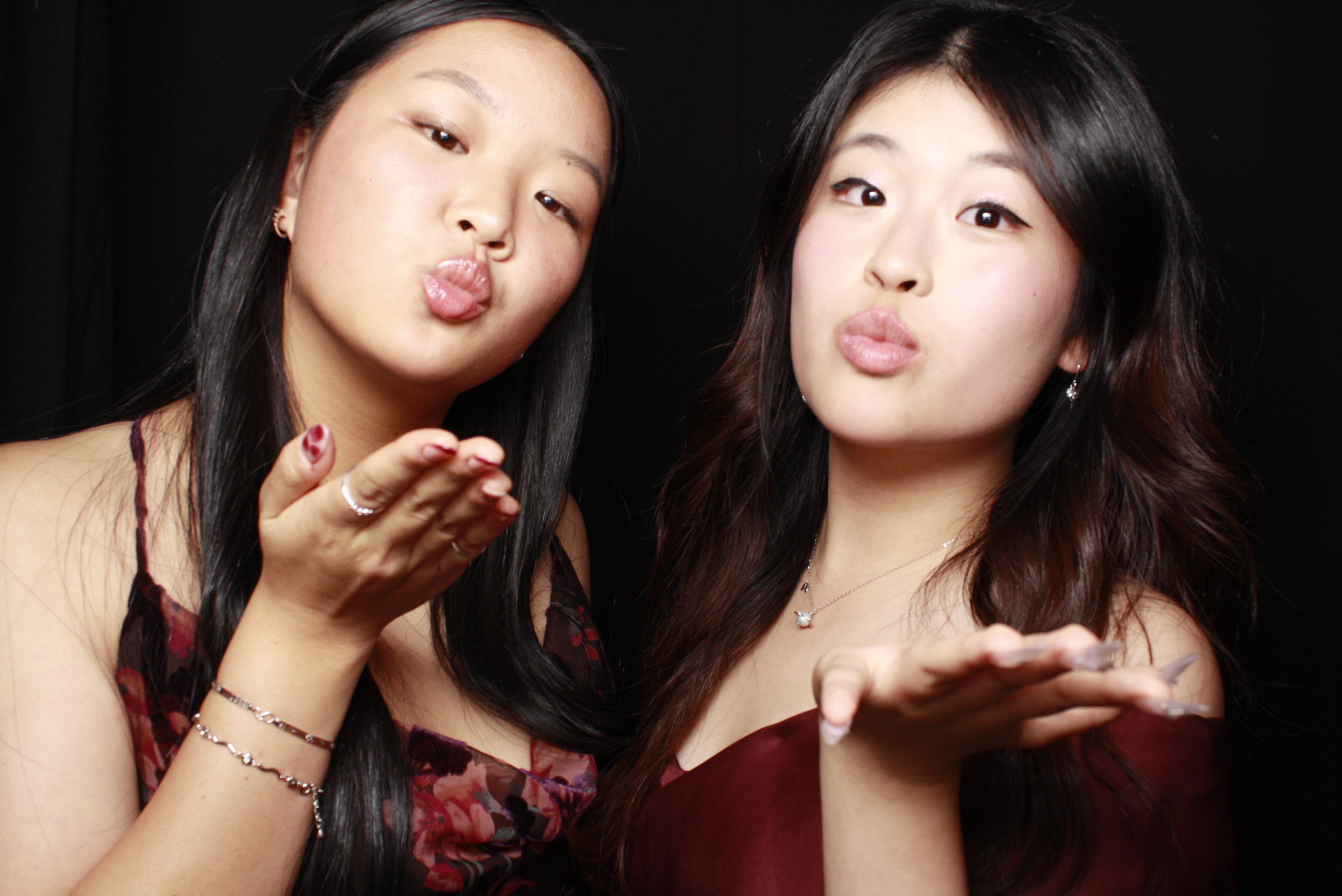 St Orans College Ball 2025 - Booth 1 | View more photos from the event at wgtngallery.classicphotobooths.co.nz/u/wgtncpbgallery/St-Orans-College-Ball-2025-Booth-1